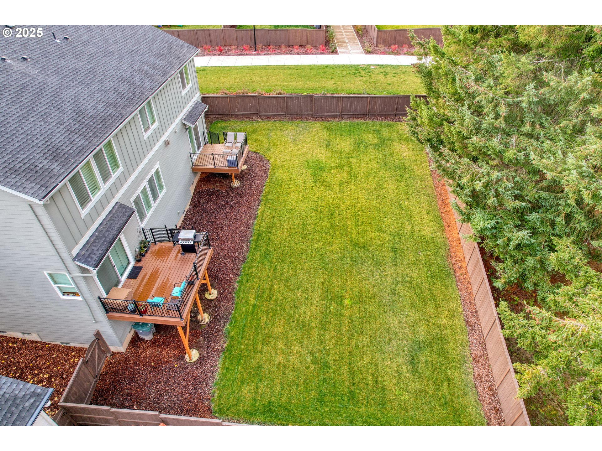 1895 NW CHARLES ST, McMinnville