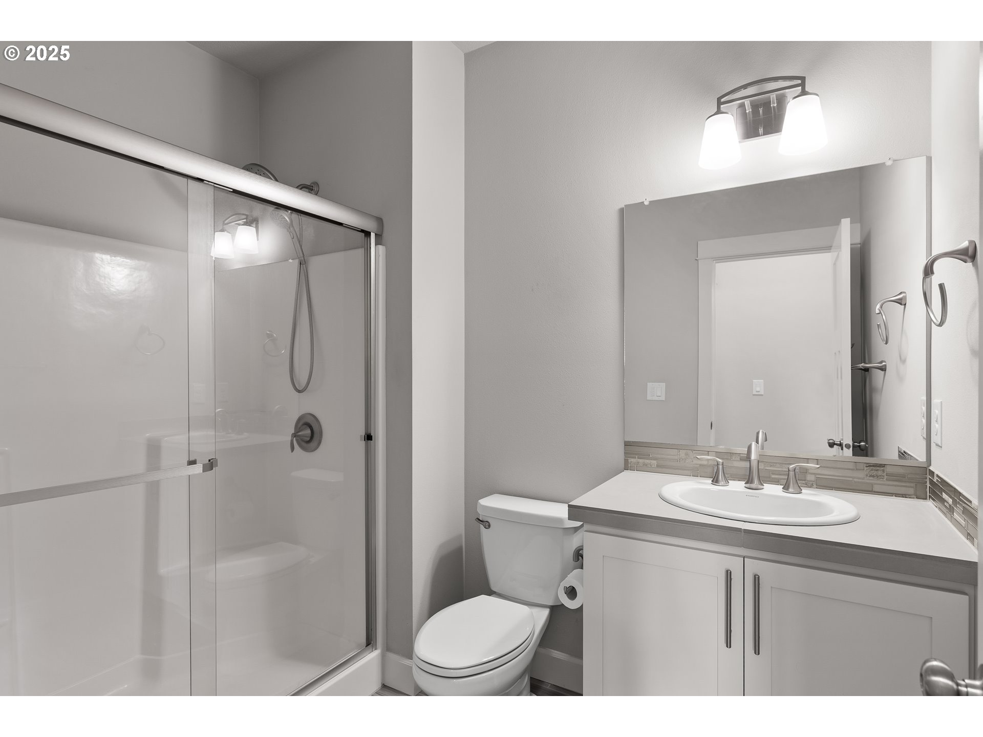 1895 NW CHARLES ST, McMinnville