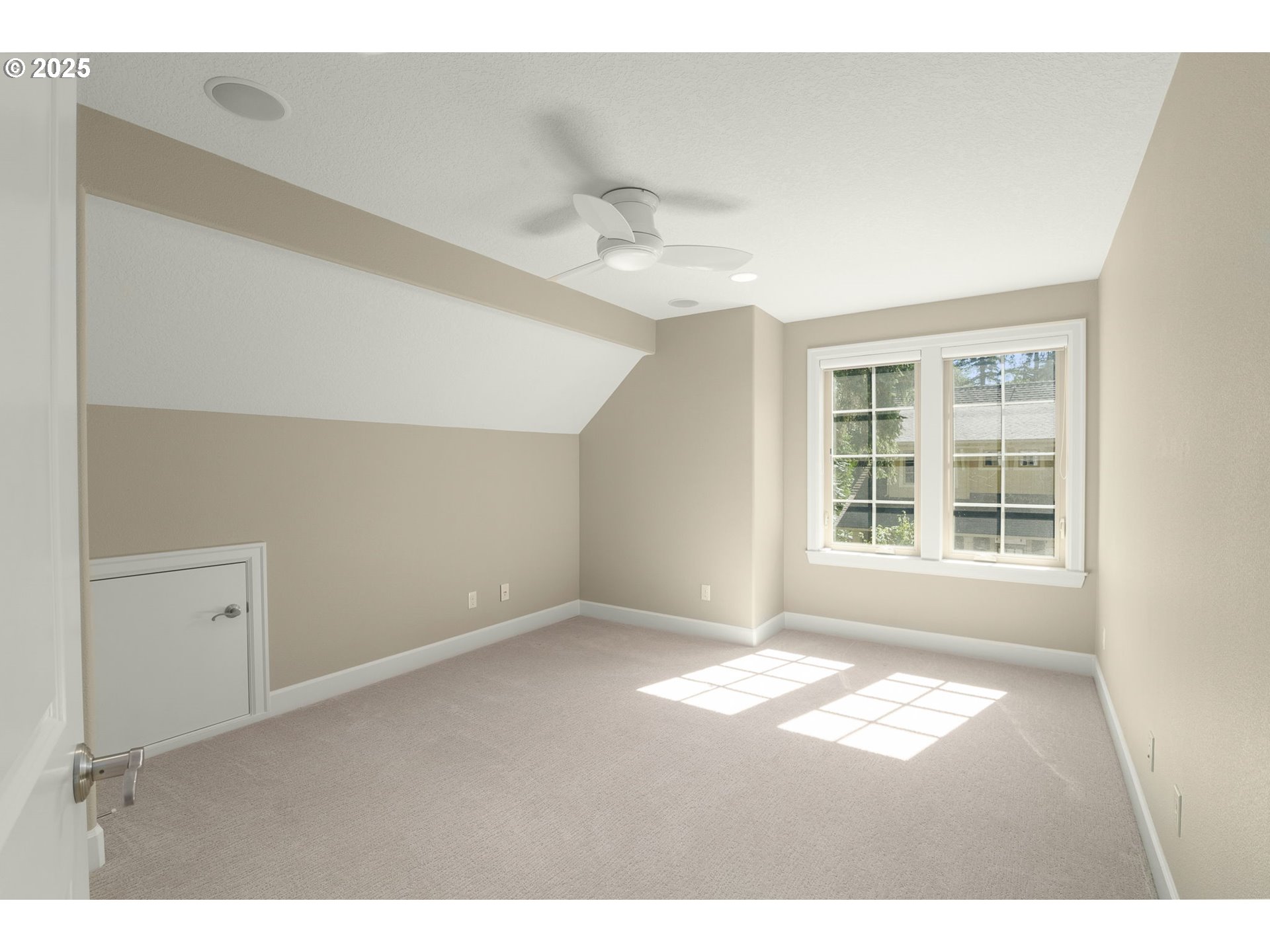 4521 TRILLIUM WOODS, Lake Oswego