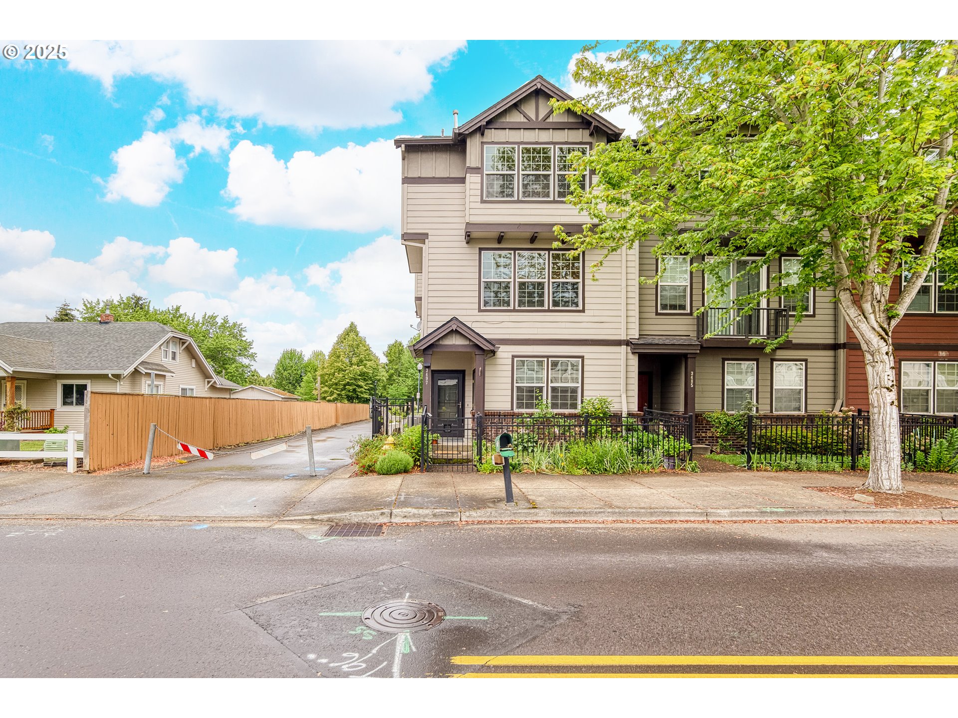 3497 SE BROOKWOOD AVE, Hillsboro