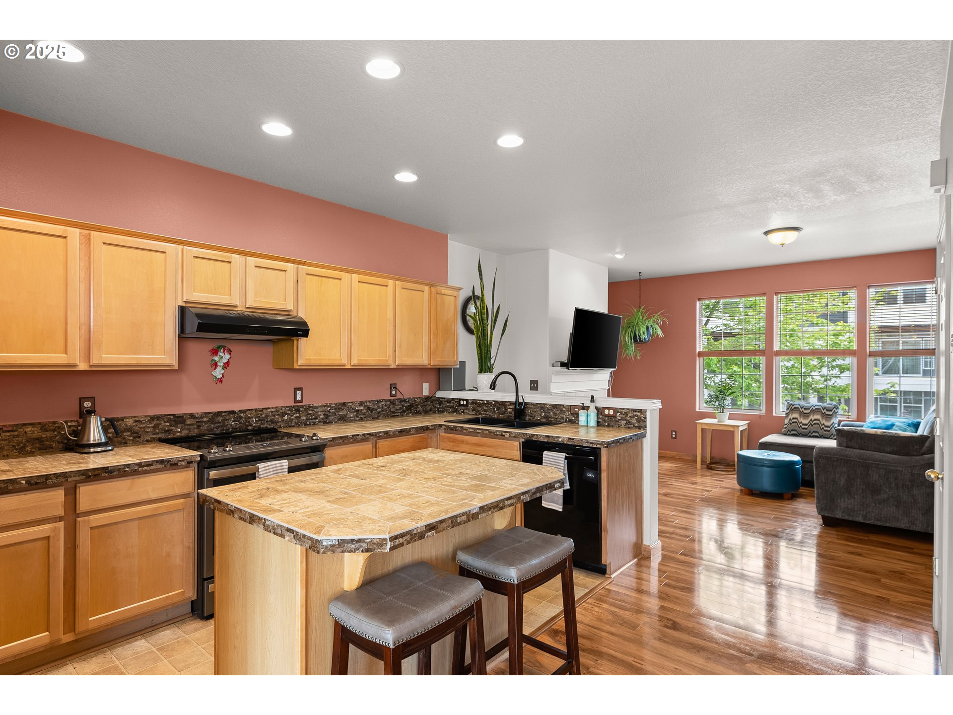 3497 SE BROOKWOOD AVE, Hillsboro