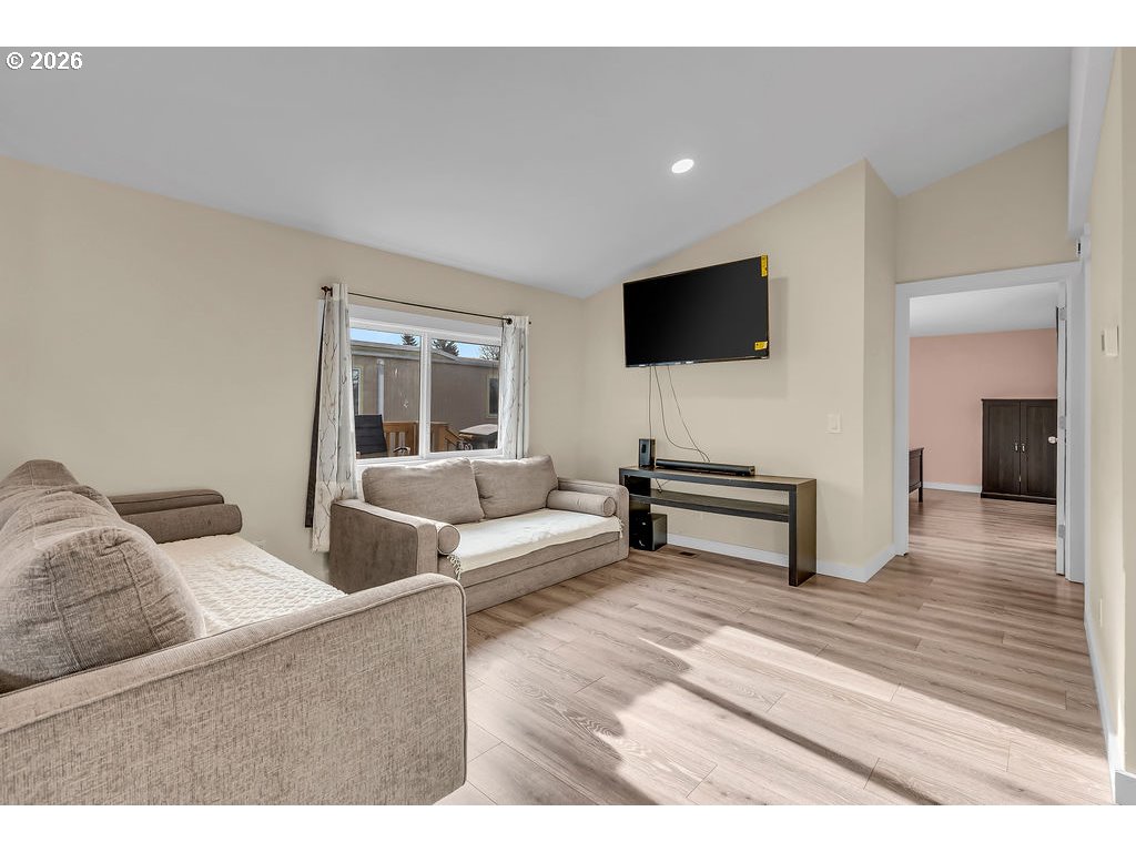 13900 SE HIGHWAY 212 190