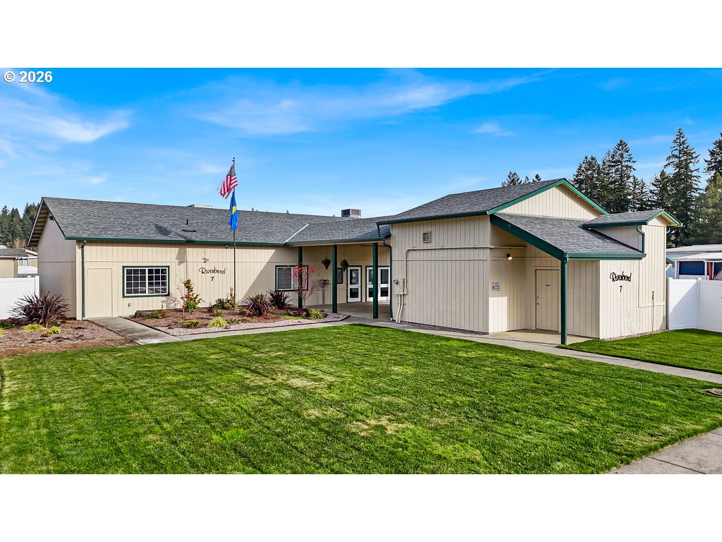 13900 SE HIGHWAY 212 190