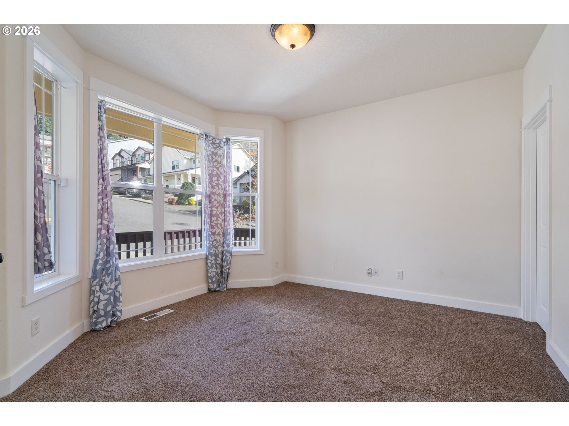 12606 NW LARRY CT