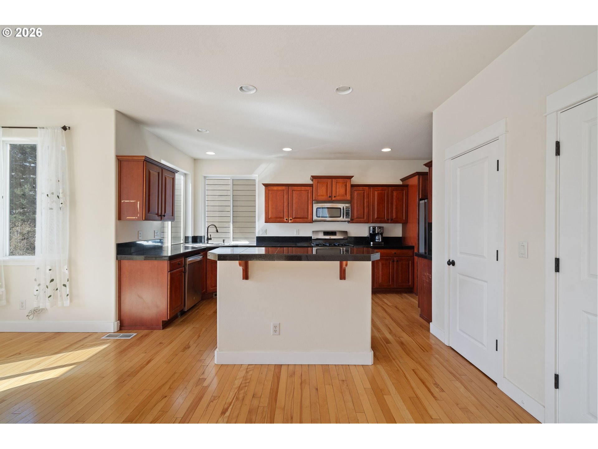 12606 NW LARRY CT