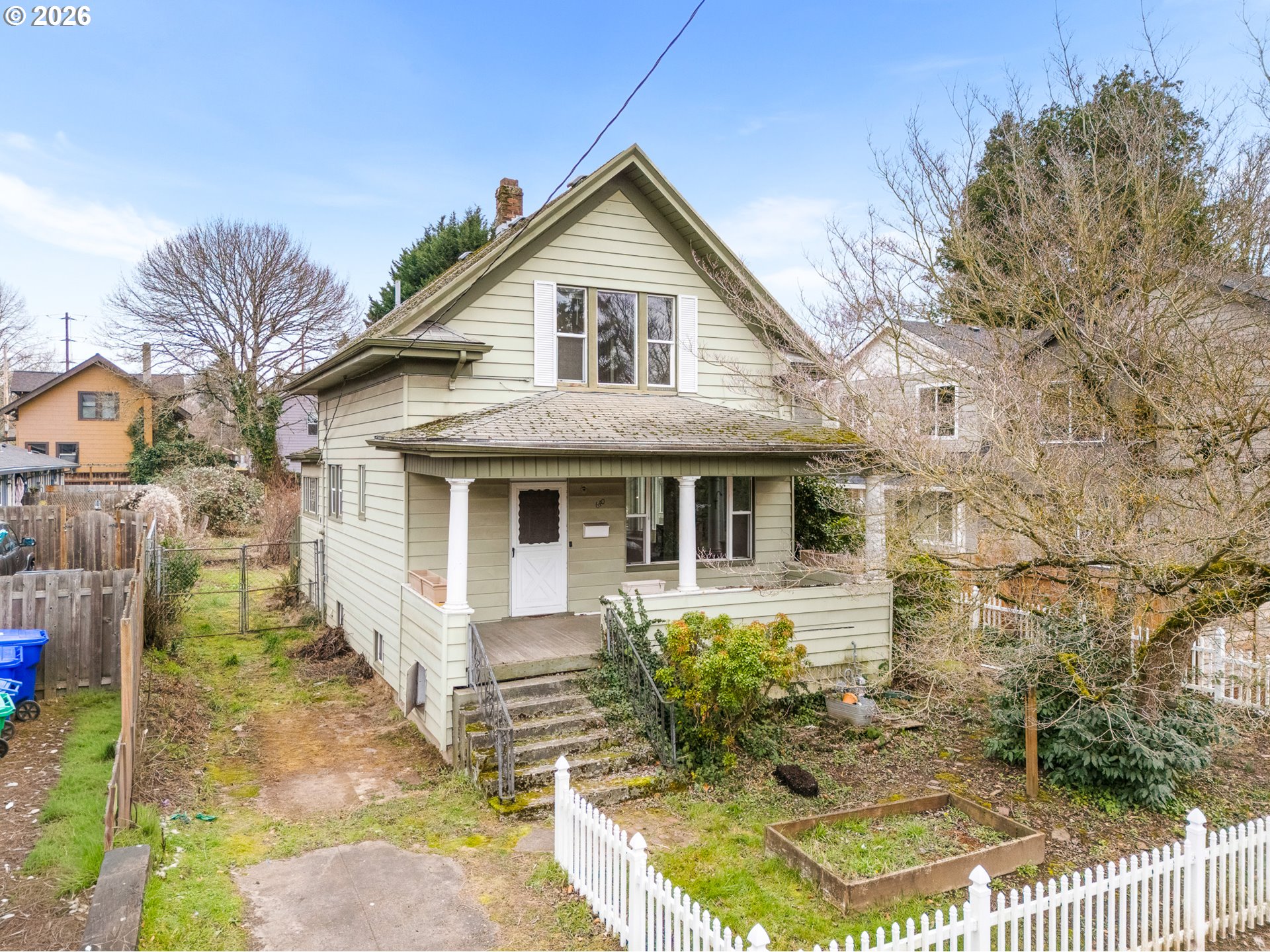 640 SE 47TH AVE