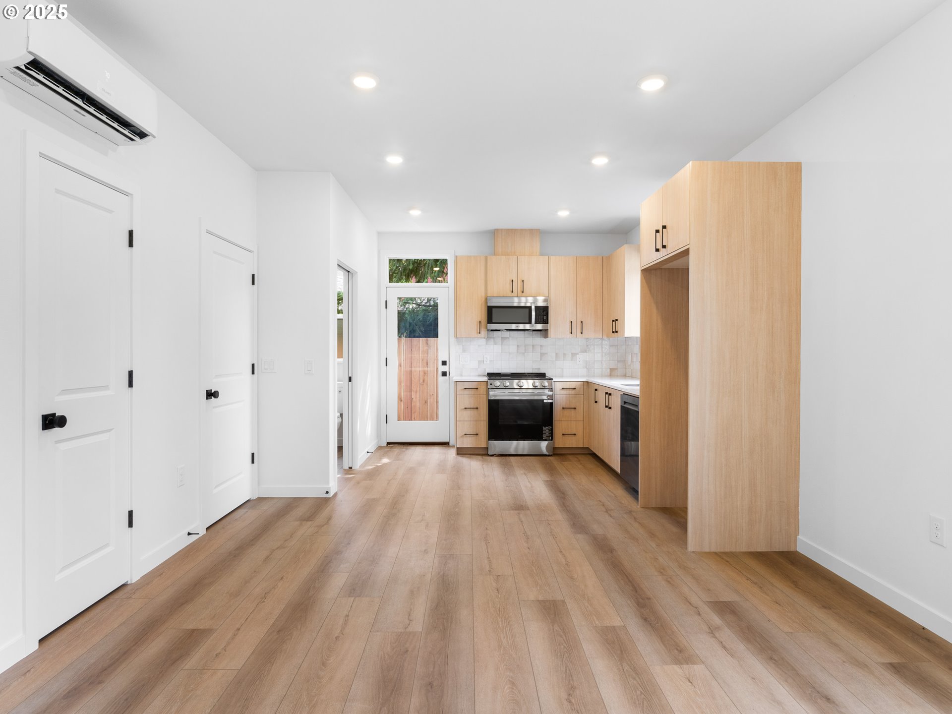 3835 N Willis BLVD 1, Portland Unit: 1