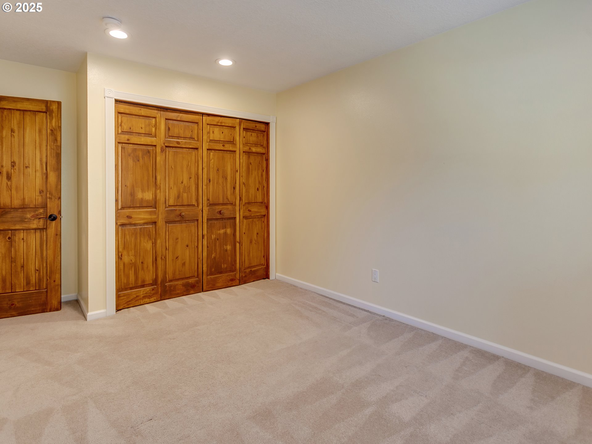 21463 SW CHRISTENSEN CT