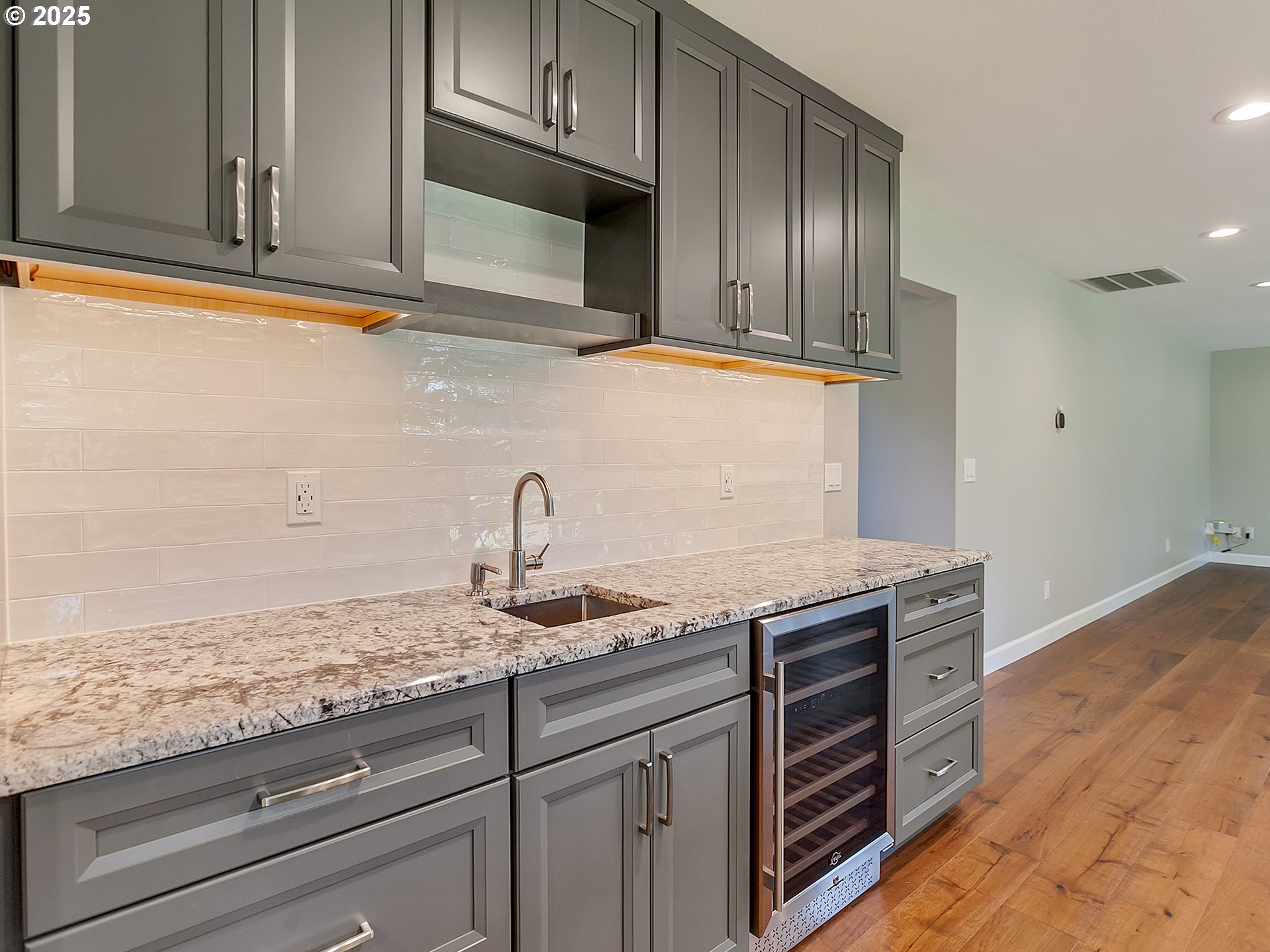 21463 SW CHRISTENSEN CT