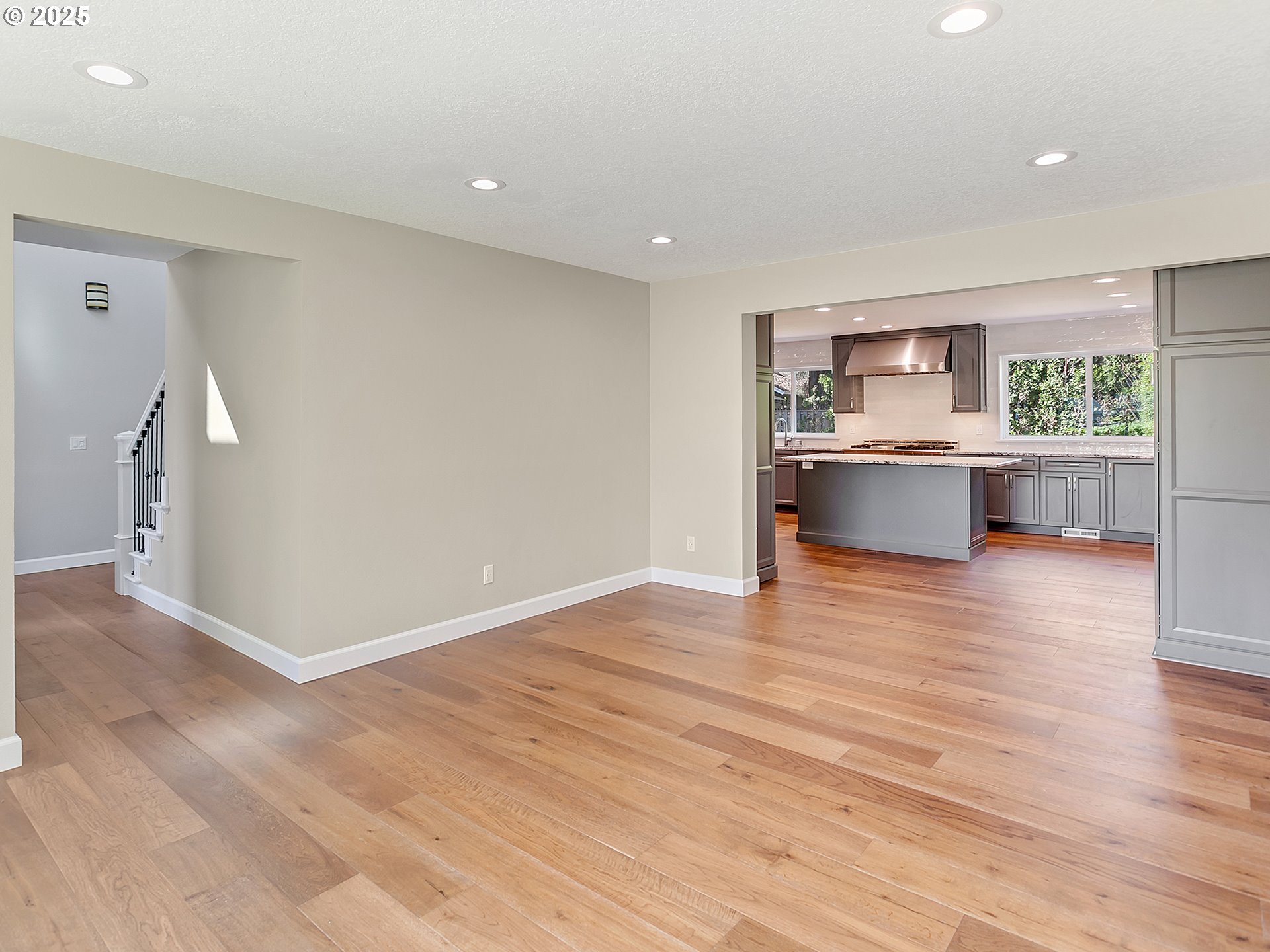 21463 SW CHRISTENSEN CT