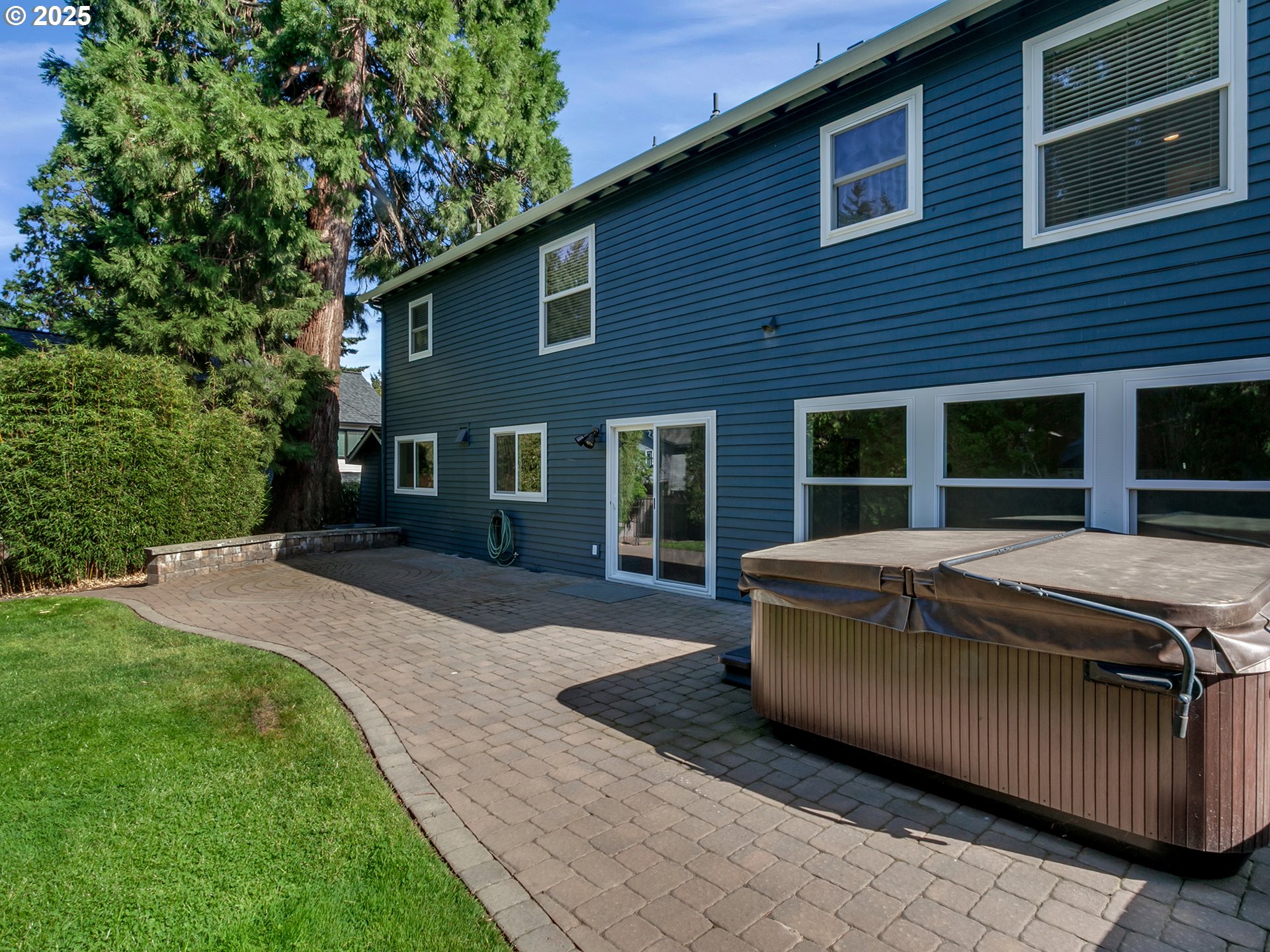 21463 SW CHRISTENSEN CT