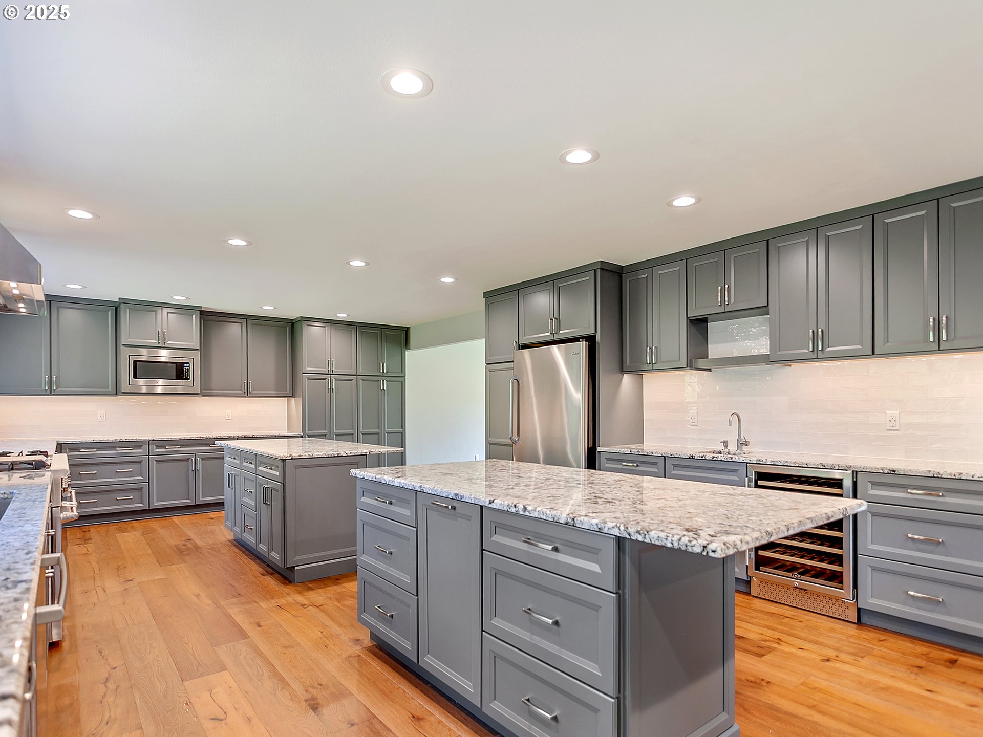 21463 SW CHRISTENSEN CT