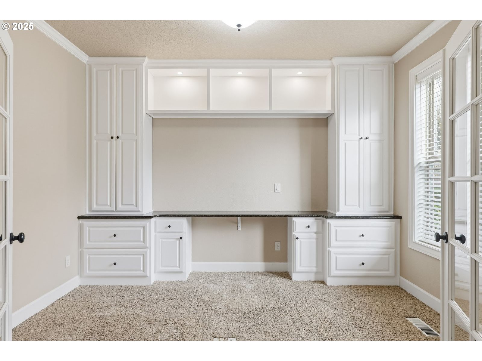 16955 SW RICHEN PARK CIR