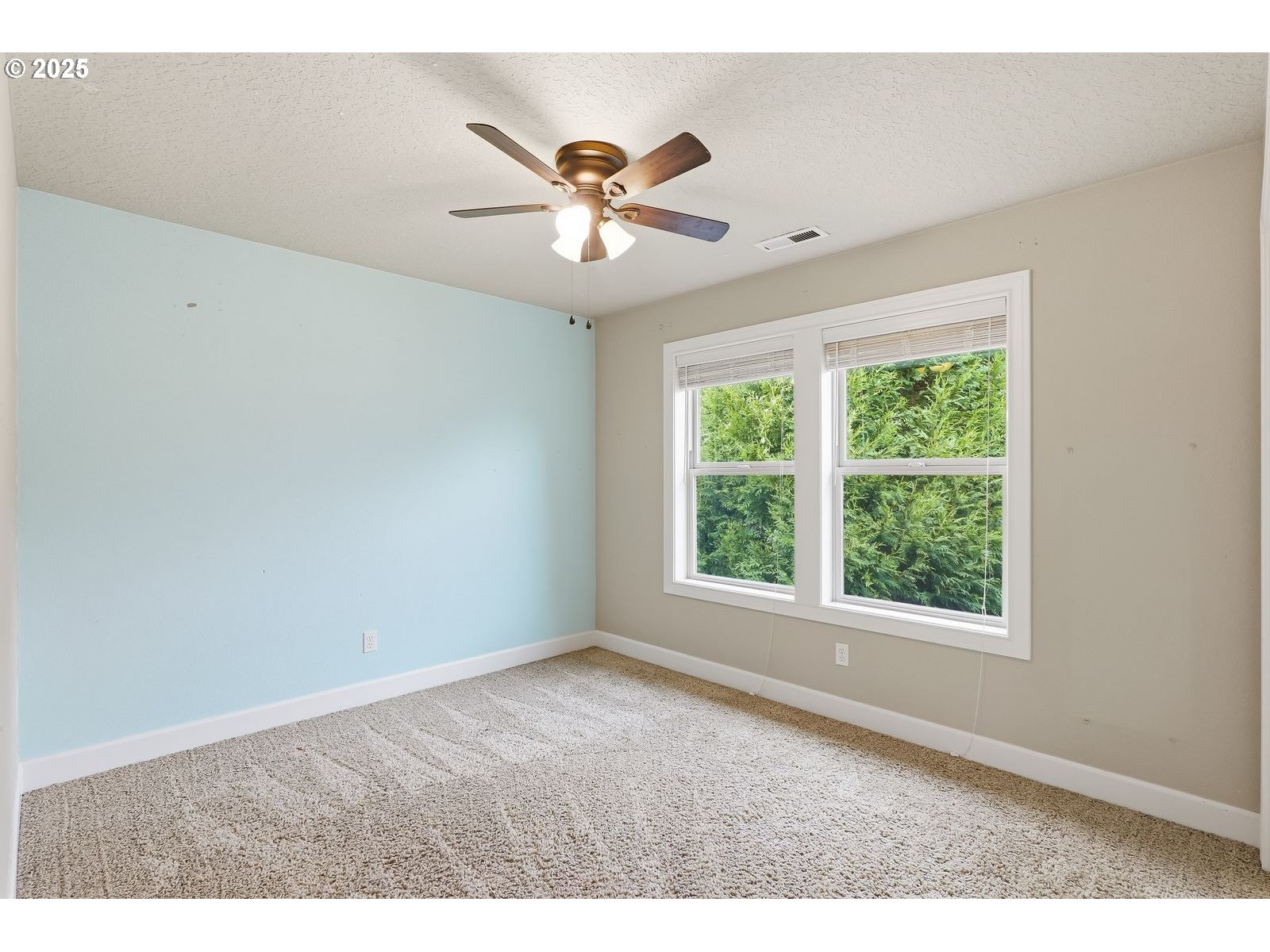 16955 SW RICHEN PARK CIR