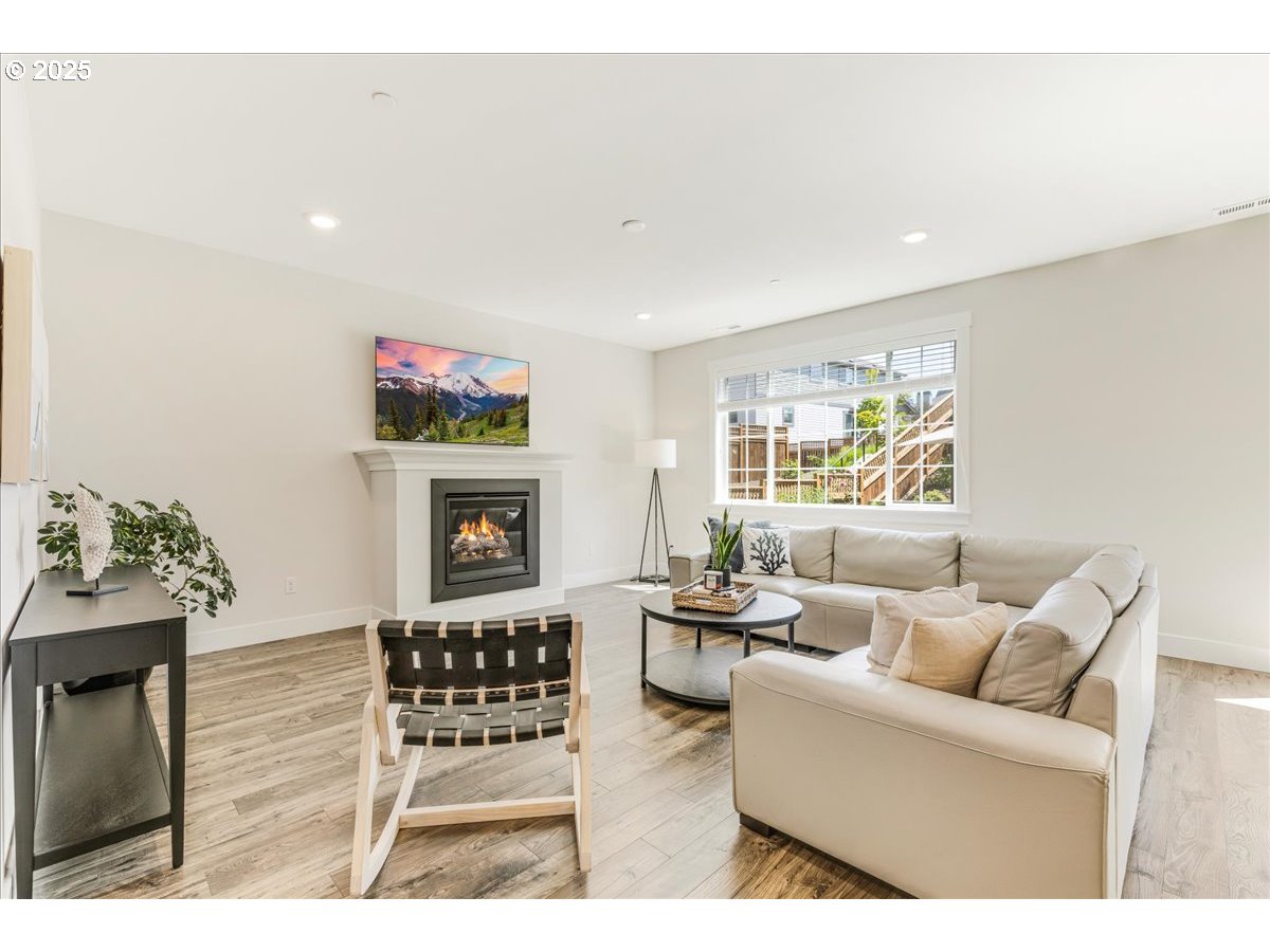 11224 SW STOCKHOLM DR