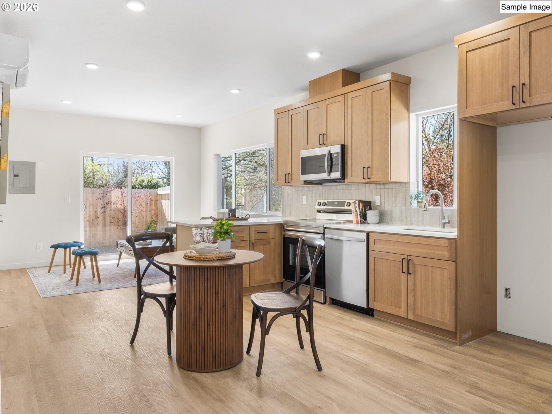 5862 N MISSOURI AVE #2