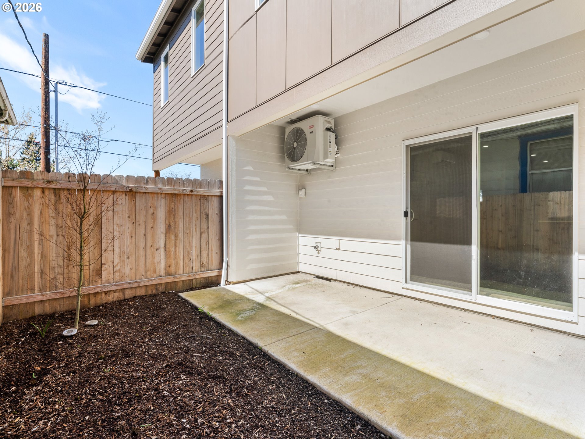 5862 N MISSOURI AVE #2