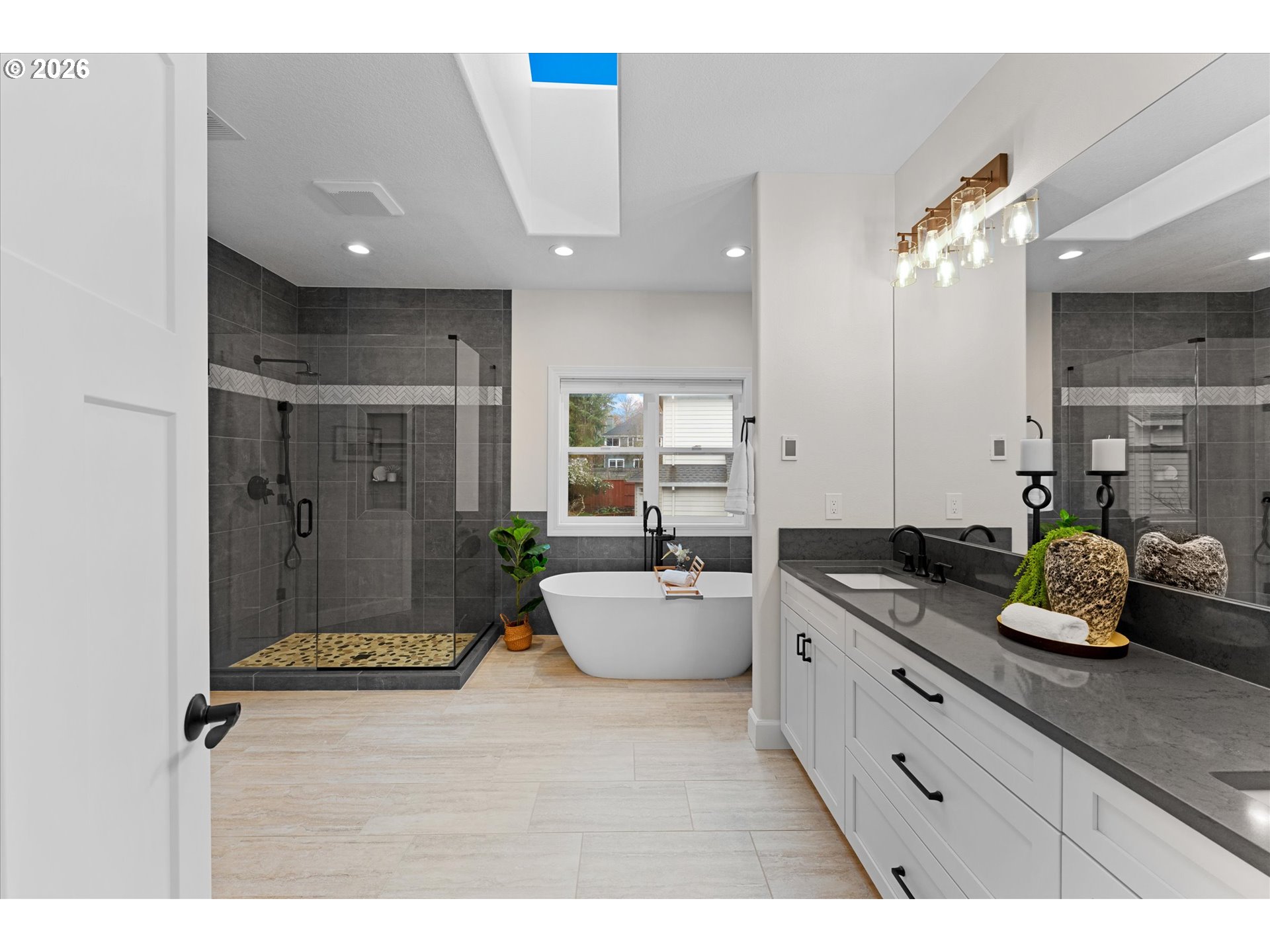 710 NE 47TH AVE