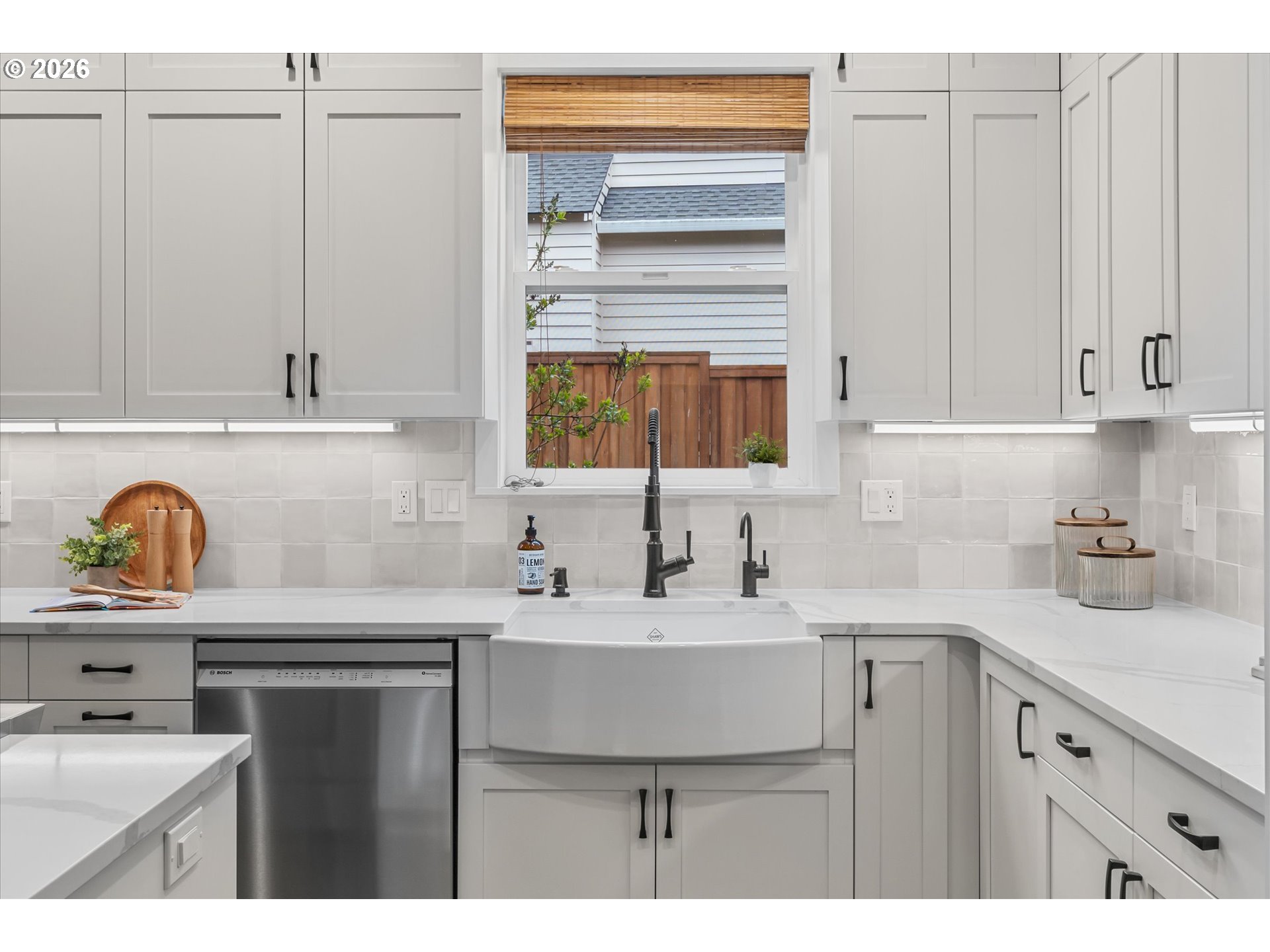 710 NE 47TH AVE
