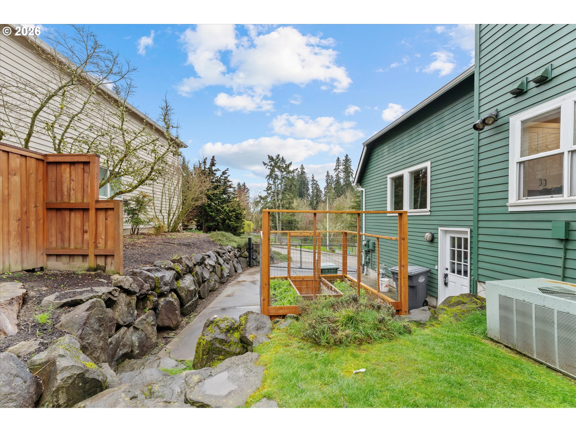 710 NE 47TH AVE