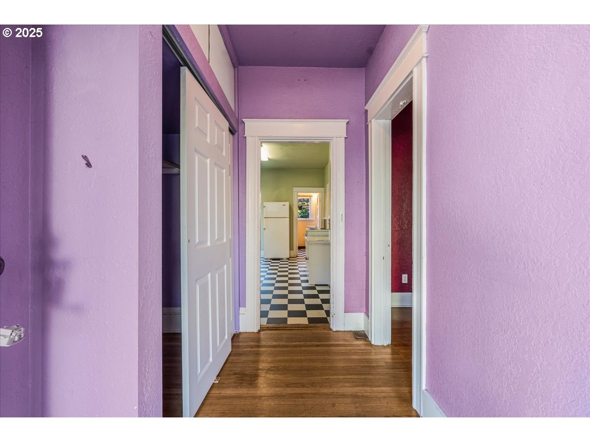 3716 SE BELMONT ST, Portland