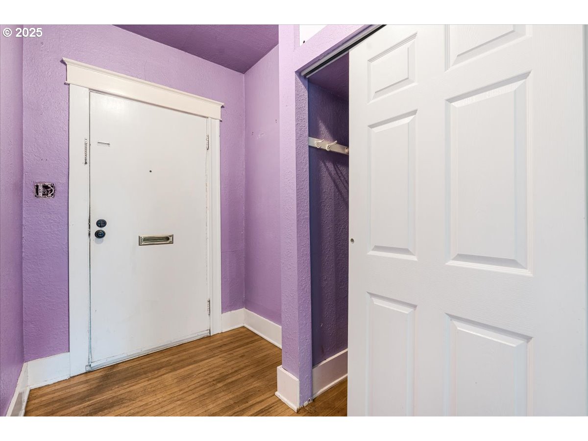 3716 SE BELMONT ST, Portland