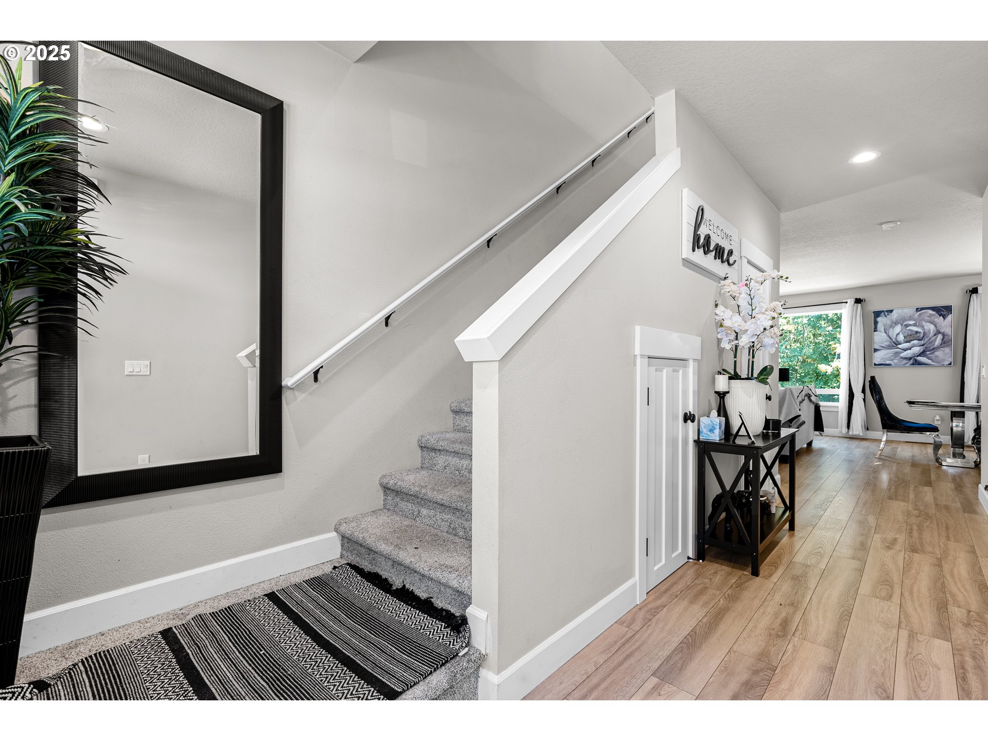 1066 NE REGAN HILL LOOP