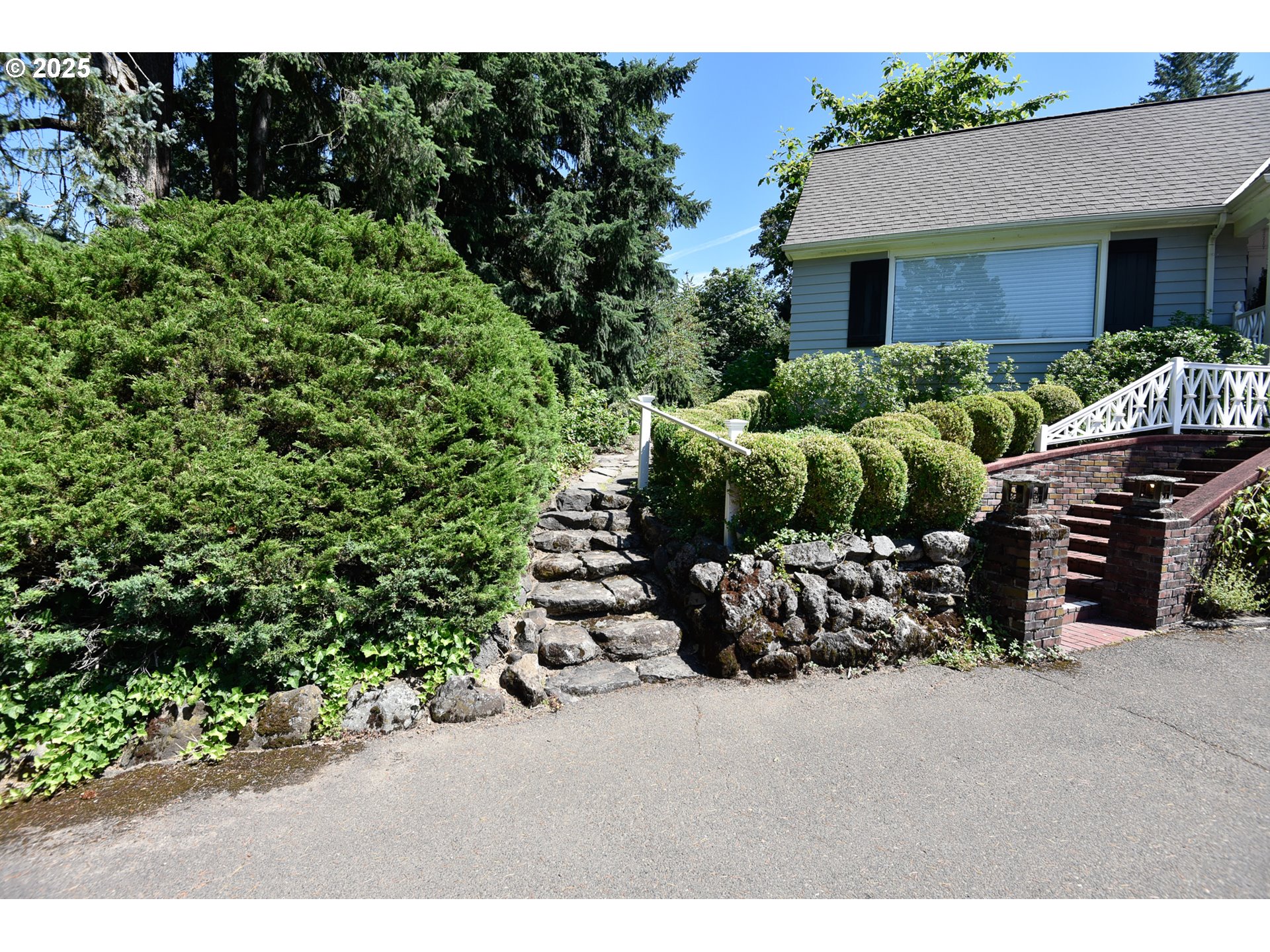 17300 SE OATFIELD RD, Milwaukie