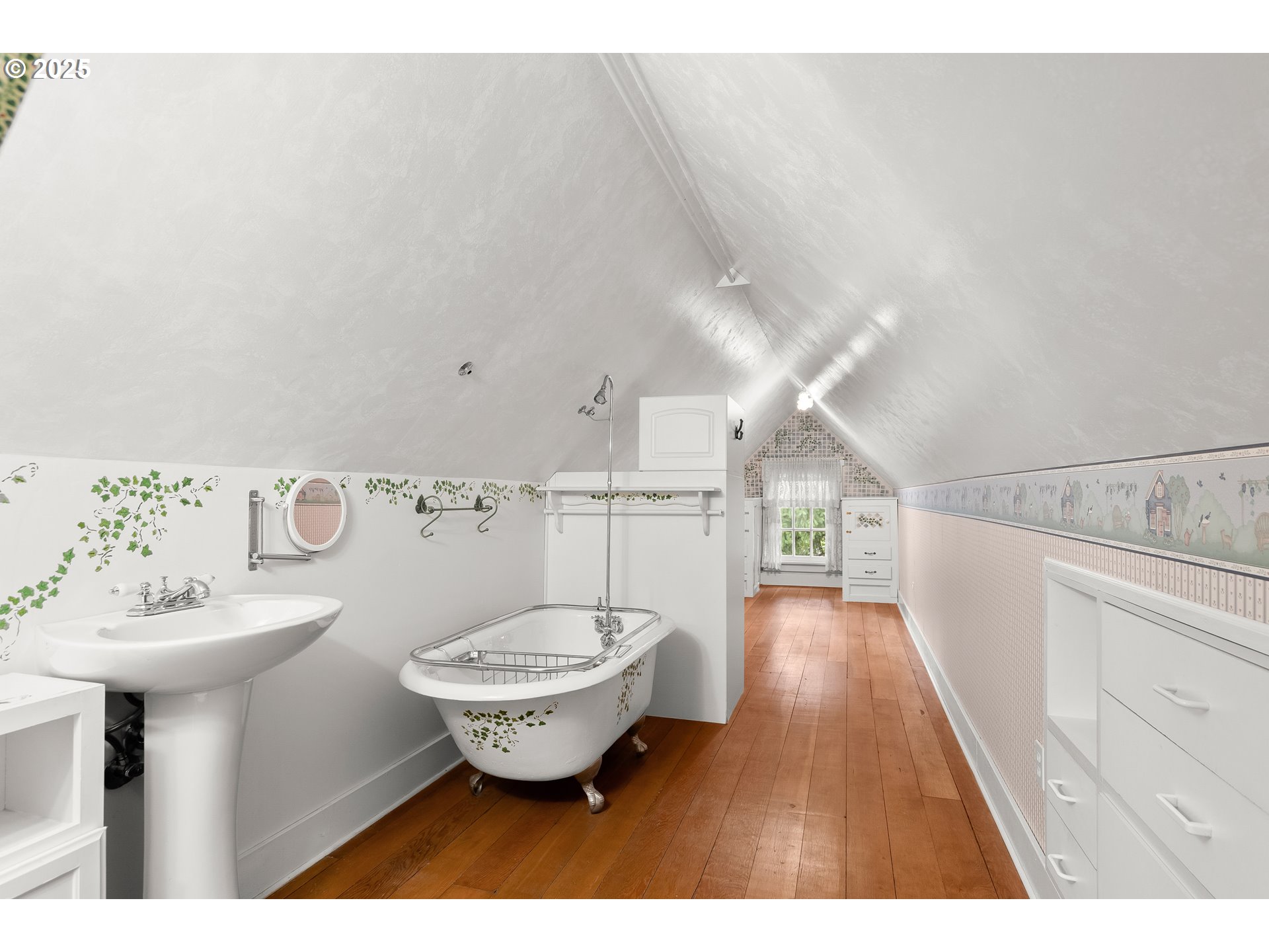 17300 SE OATFIELD RD, Milwaukie