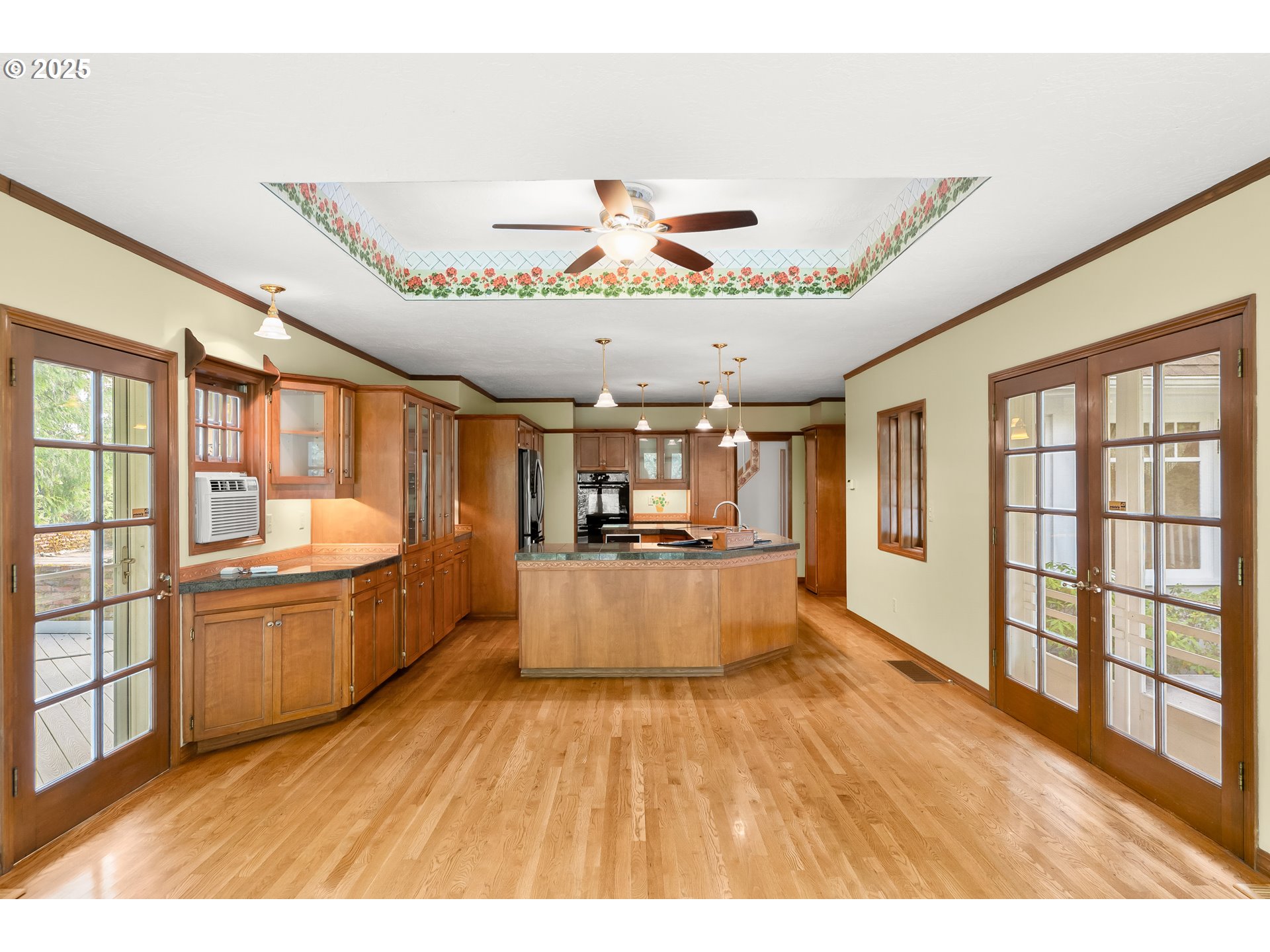 17300 SE OATFIELD RD, Milwaukie