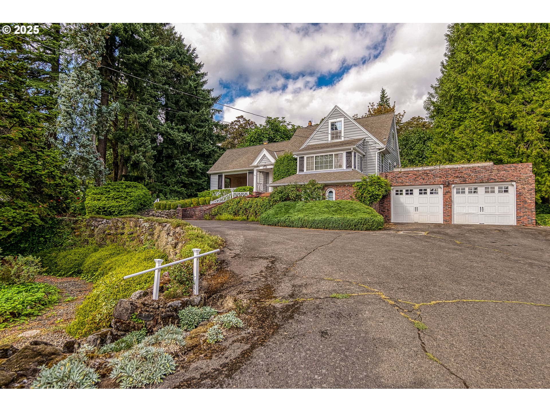 17300 SE OATFIELD RD, Milwaukie
