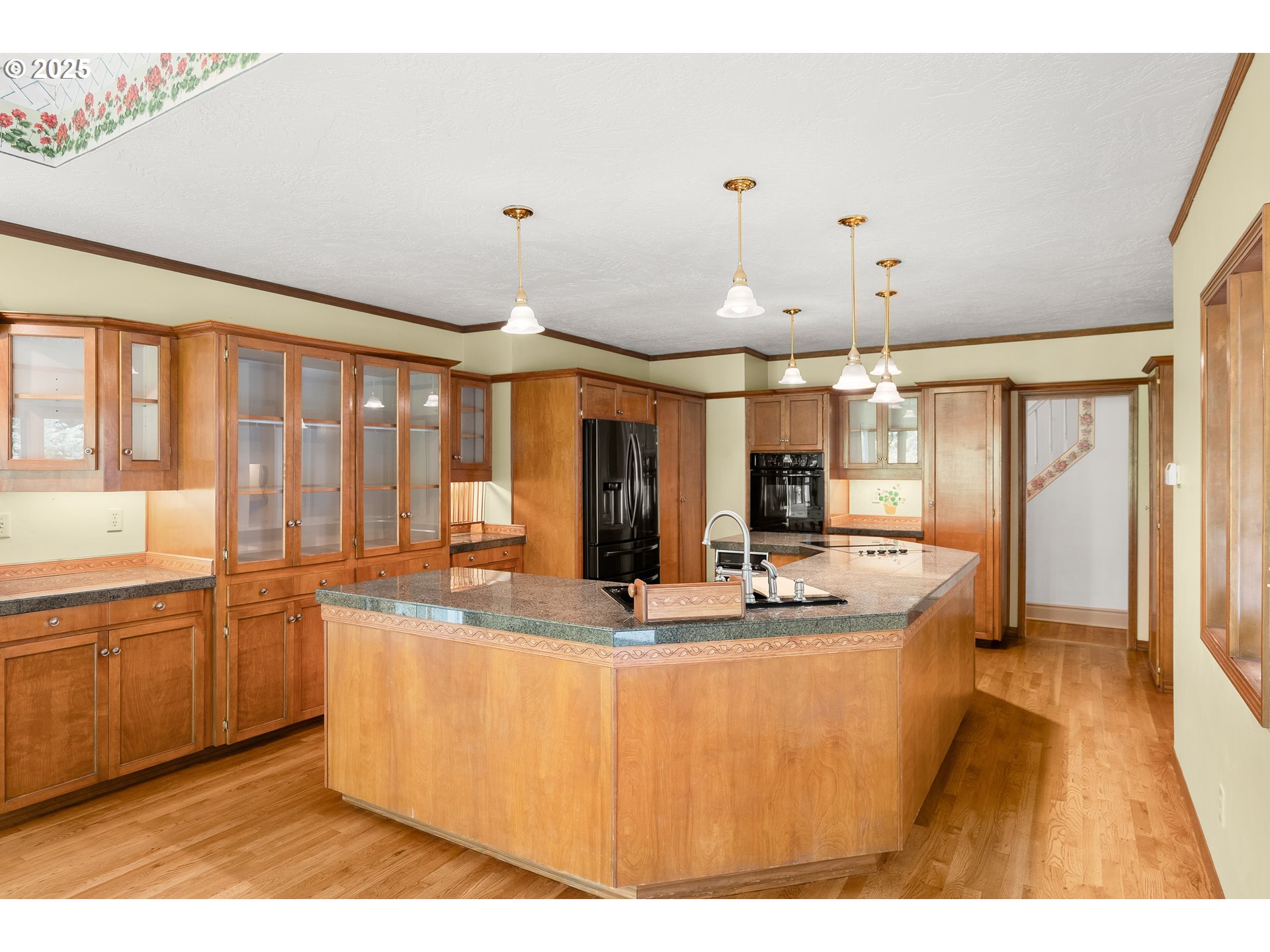 17300 SE OATFIELD RD, Milwaukie