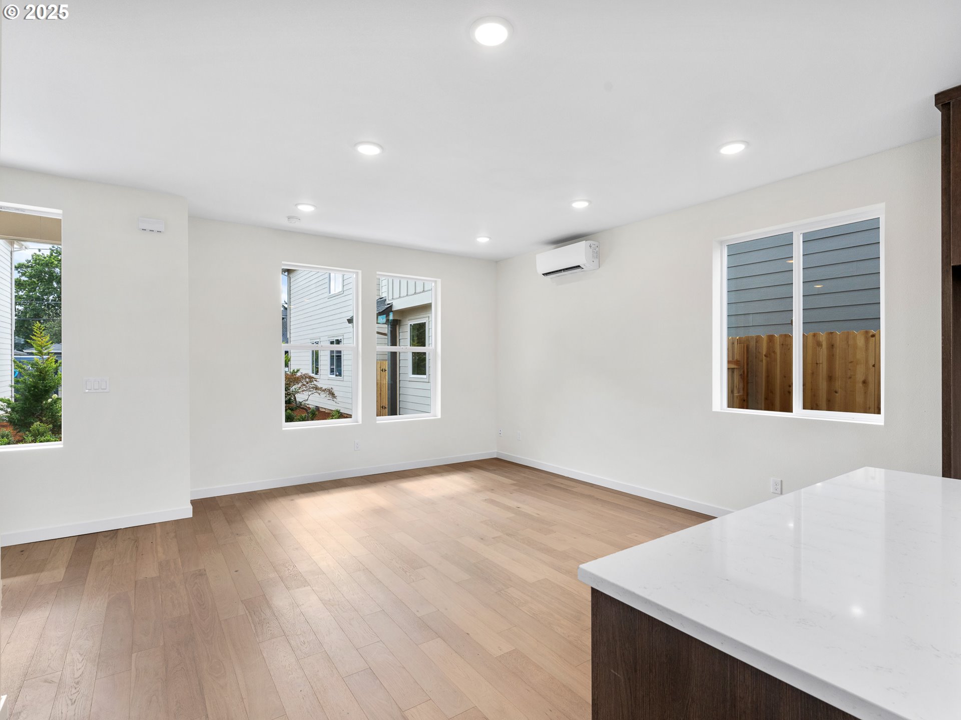 6717 SE Gladstone ST, Portland