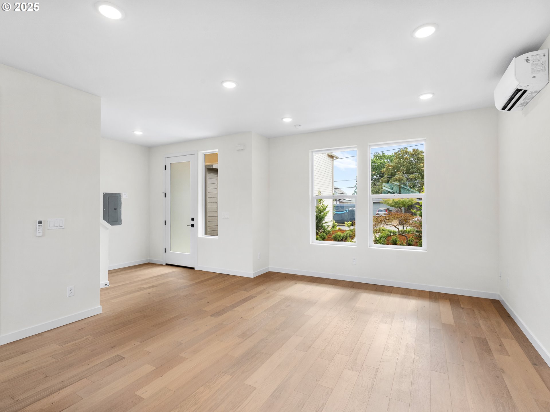 6717 SE Gladstone ST, Portland