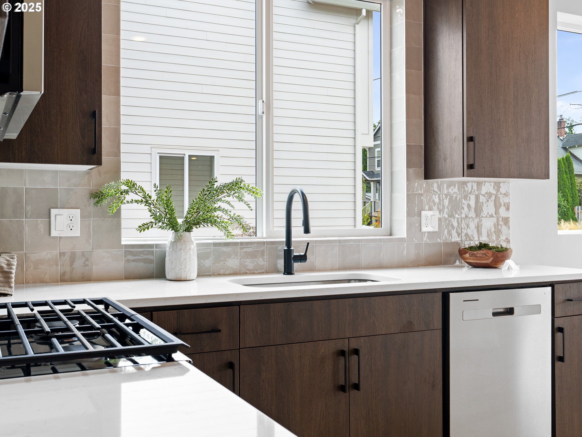 6717 SE Gladstone ST, Portland