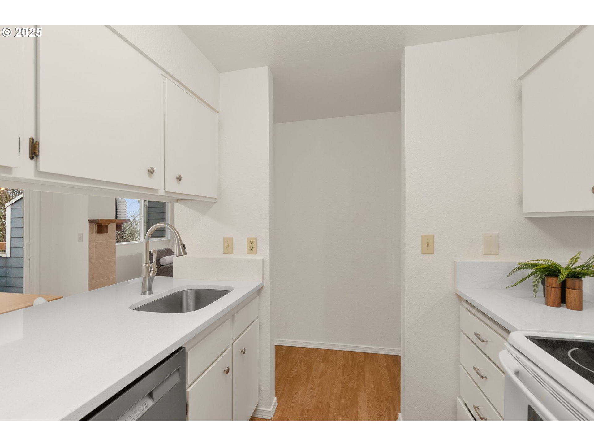 47 EAGLE CREST DR 26-B