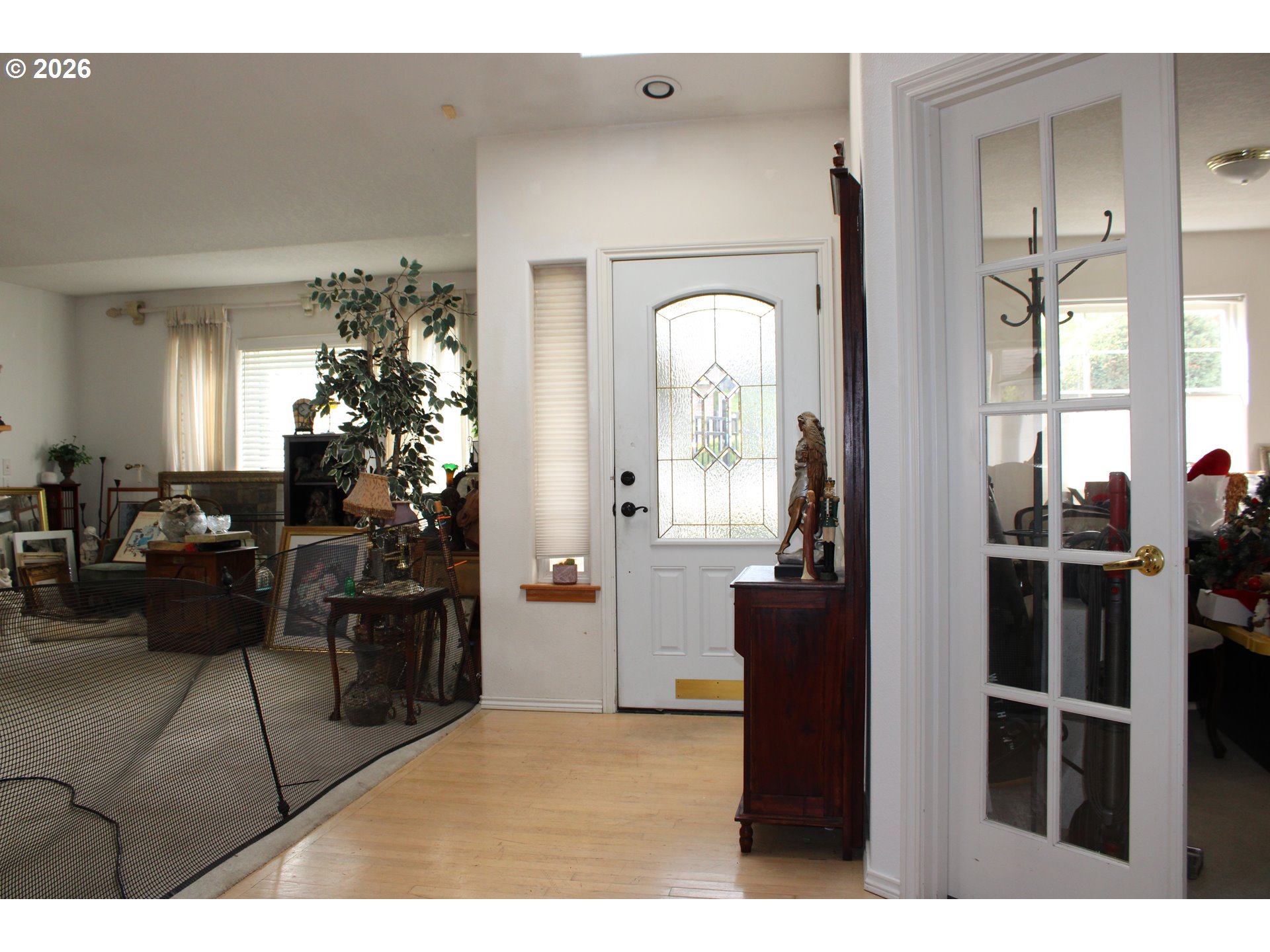 110 SW 16TH CT