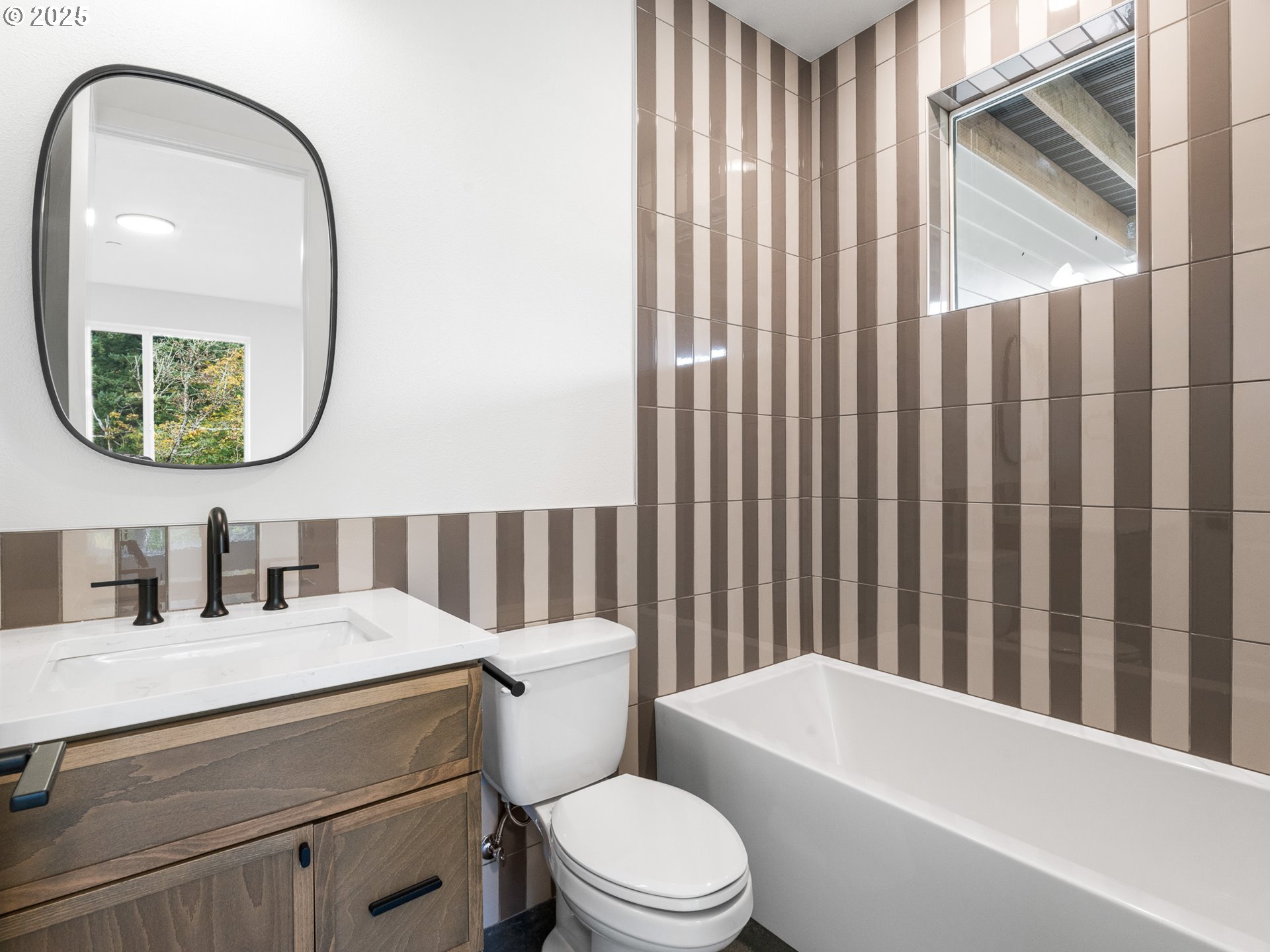 841 SW 49th DR, Gresham