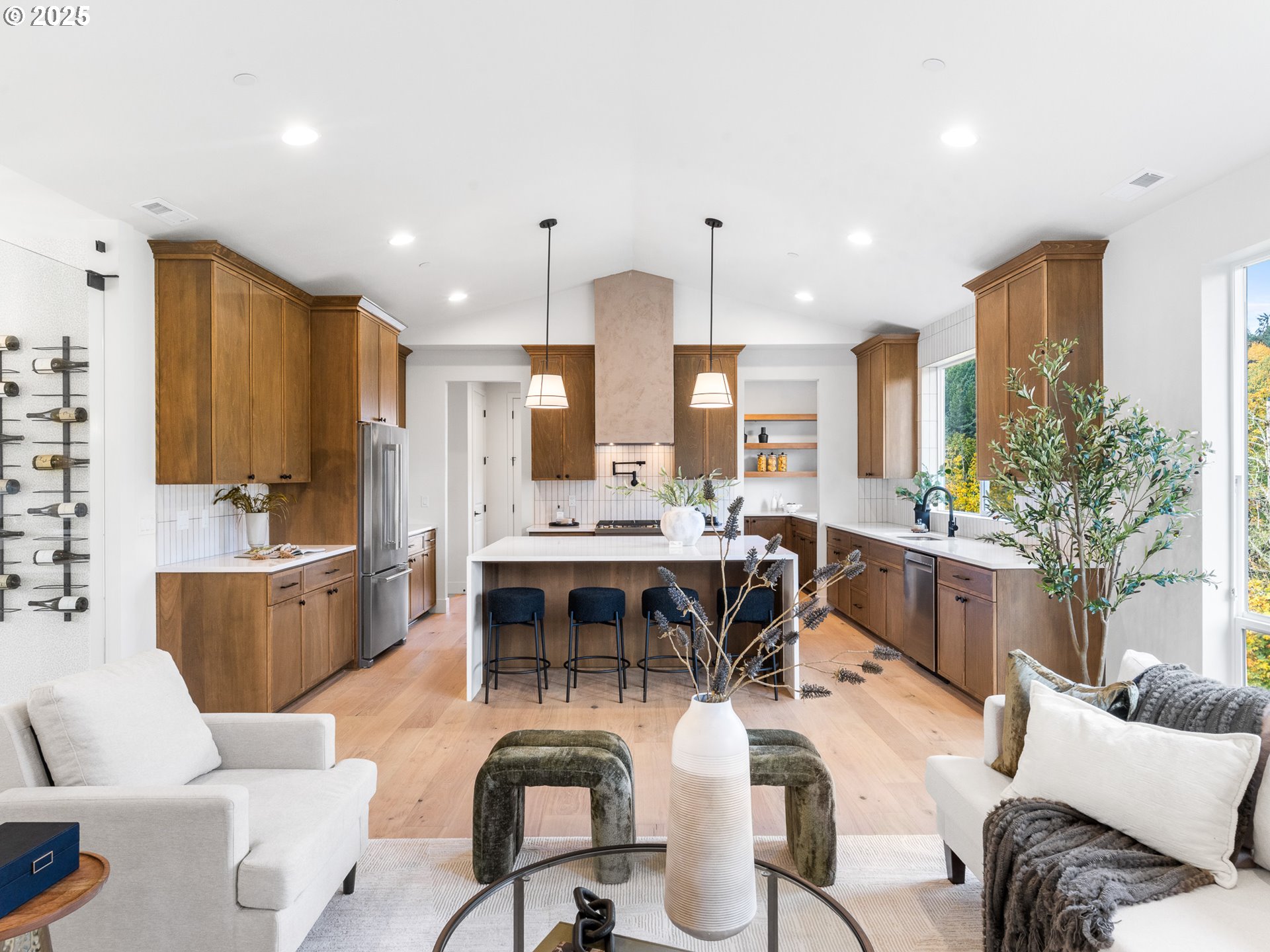 841 SW 49th DR, Gresham