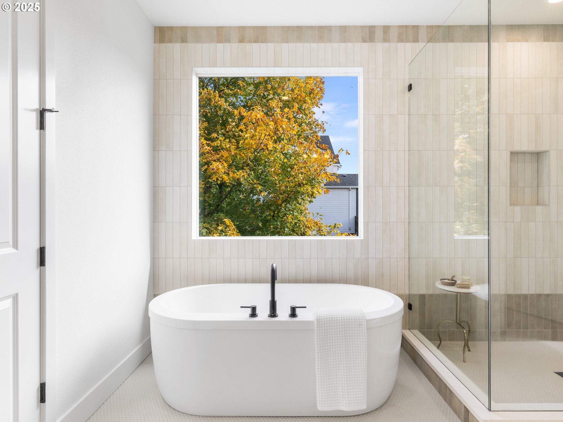 841 SW 49th DR, Gresham