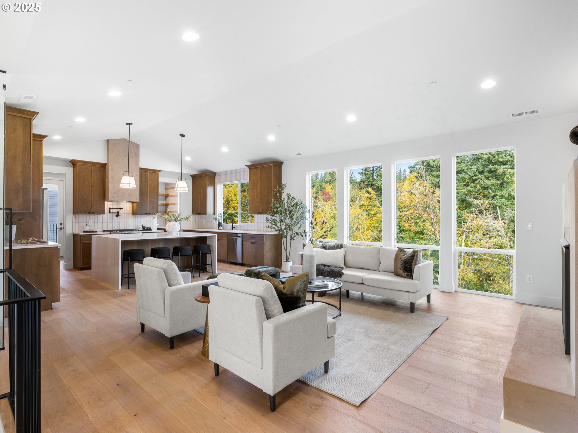 841 SW 49th DR, Gresham