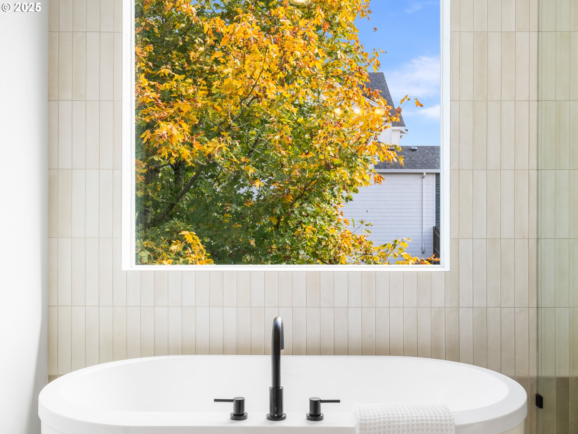 841 SW 49th DR, Gresham