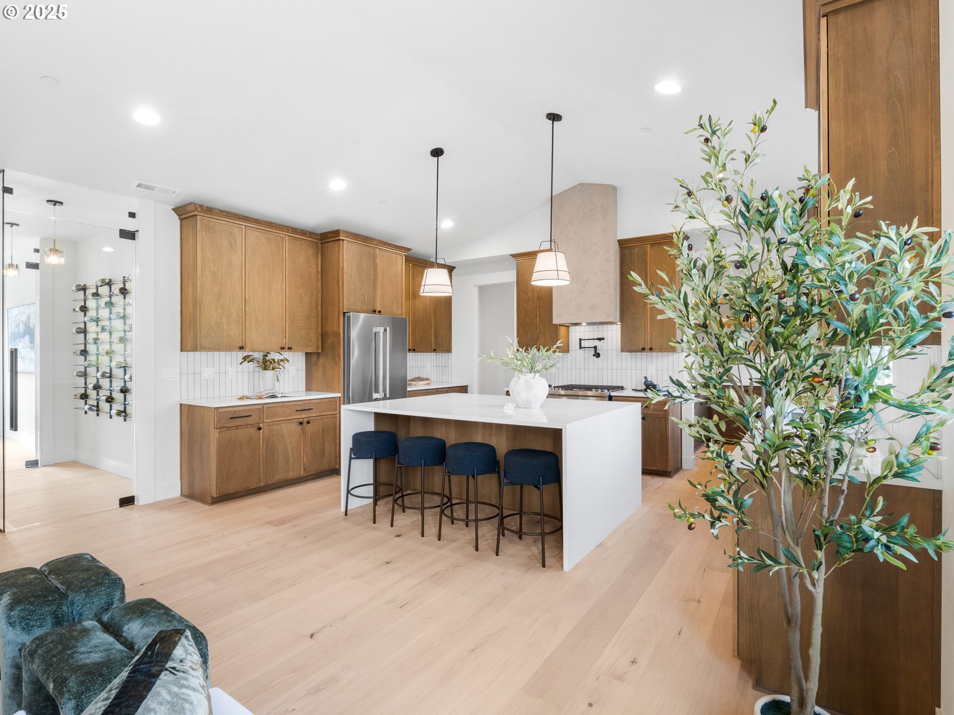 841 SW 49th DR, Gresham