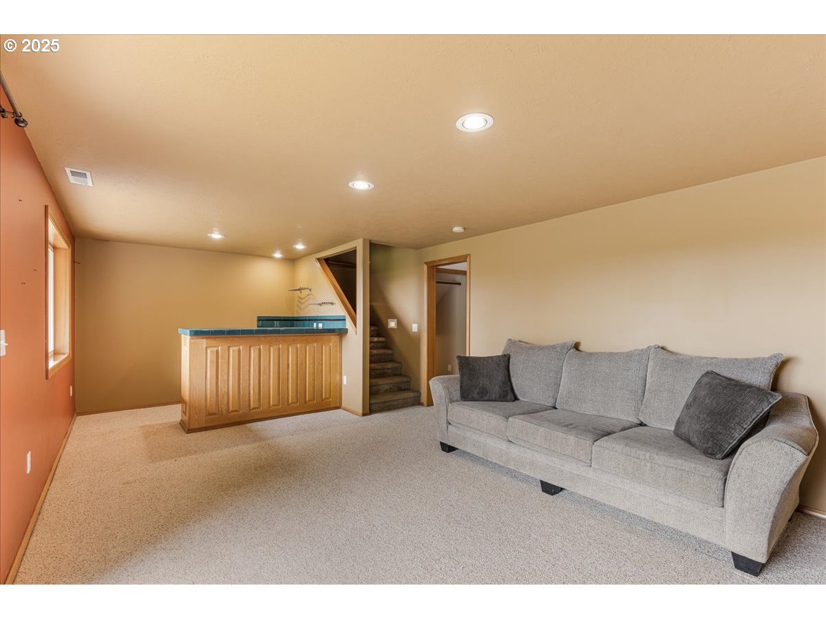 23175 SW PEAVINE RD, McMinnville