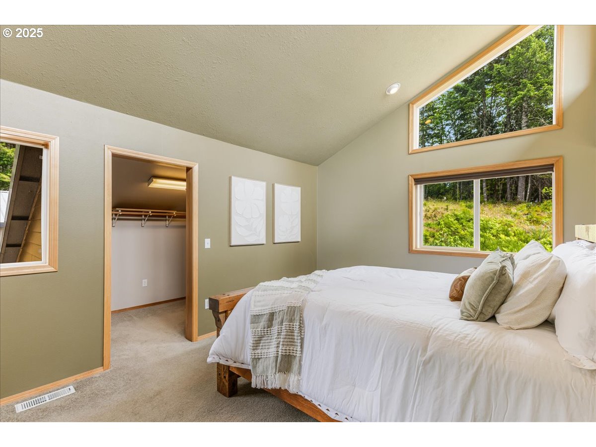 23175 SW PEAVINE RD, McMinnville