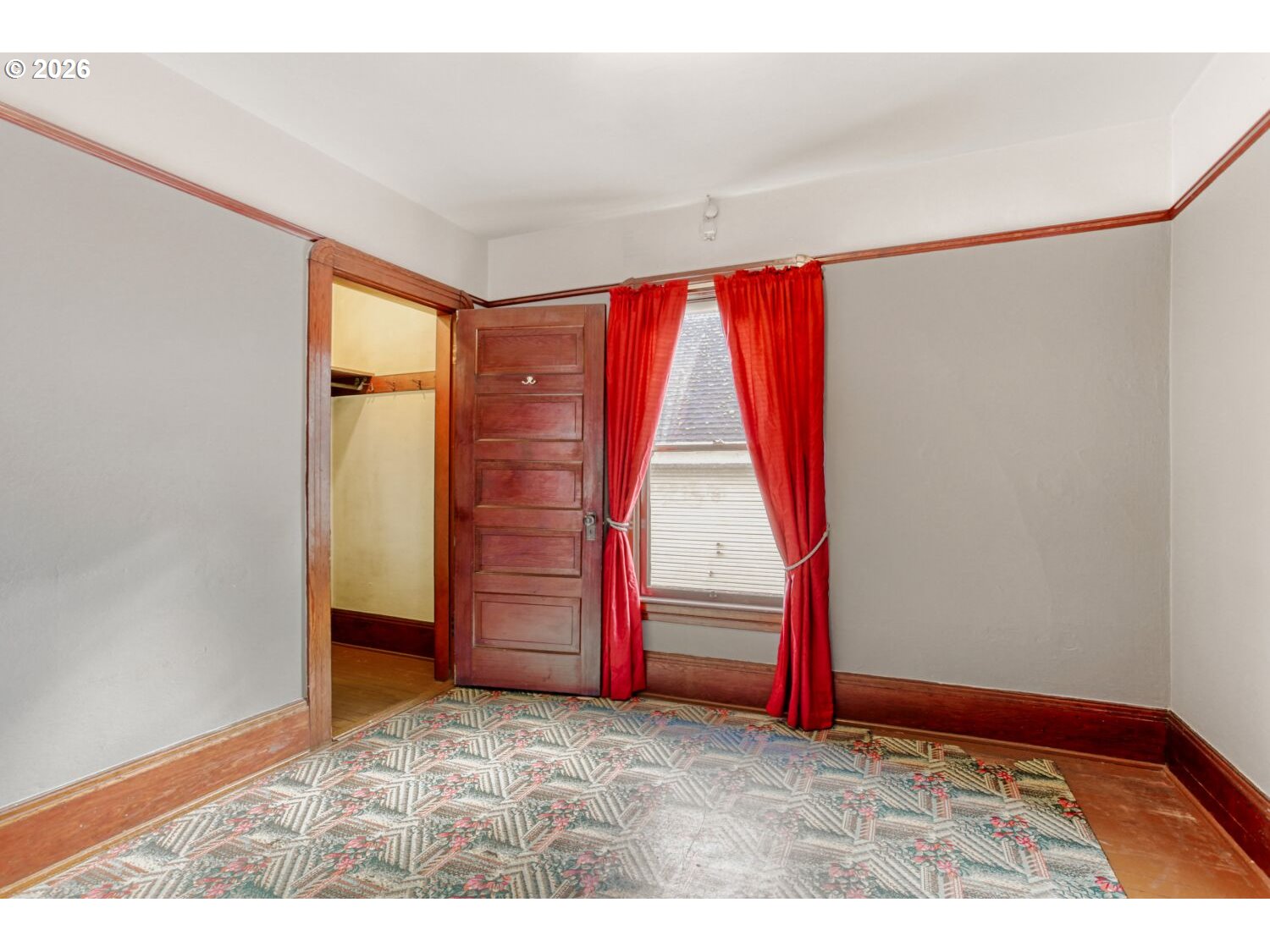 4037 NE GARFIELD AVE