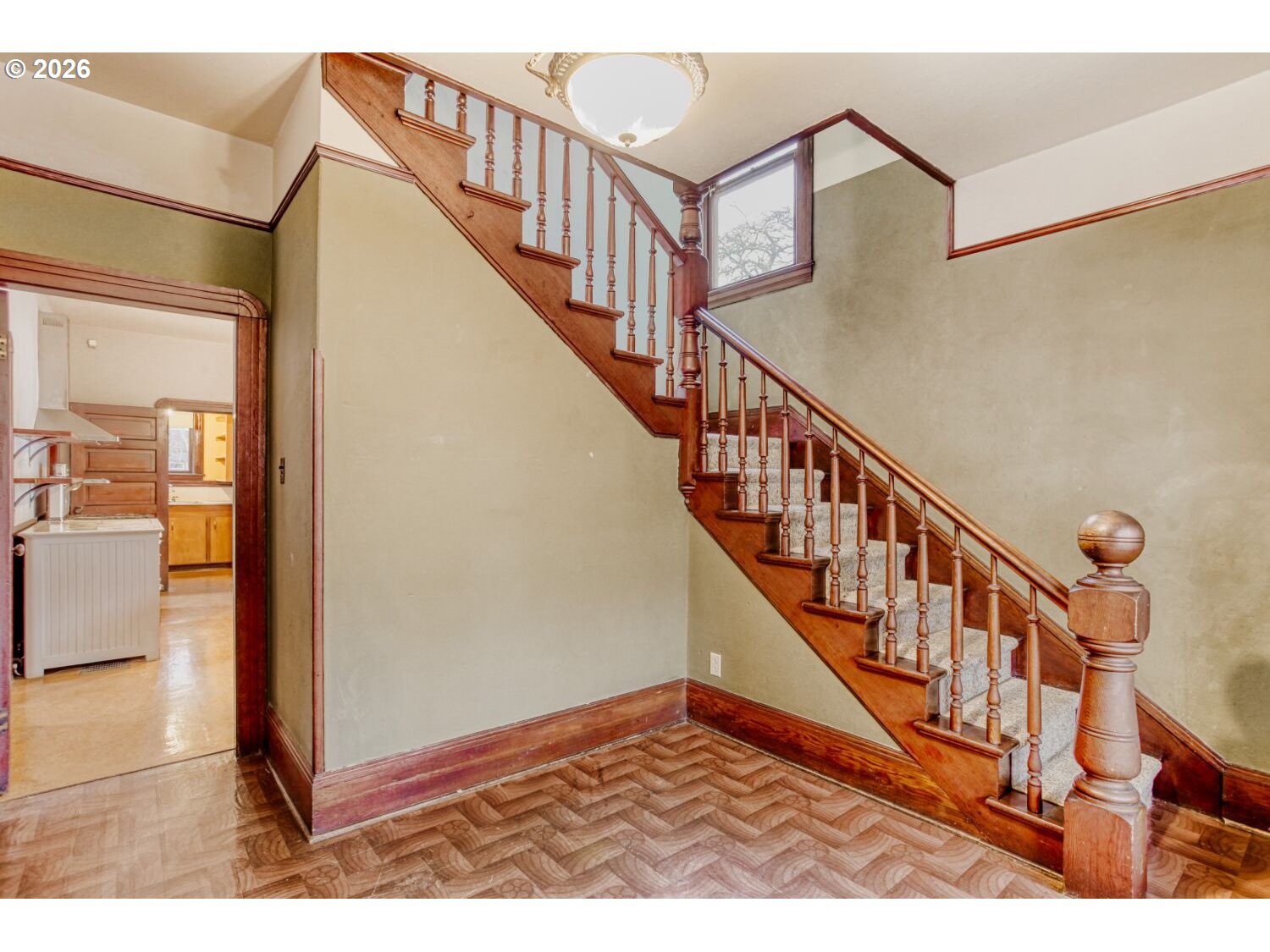 4037 NE GARFIELD AVE