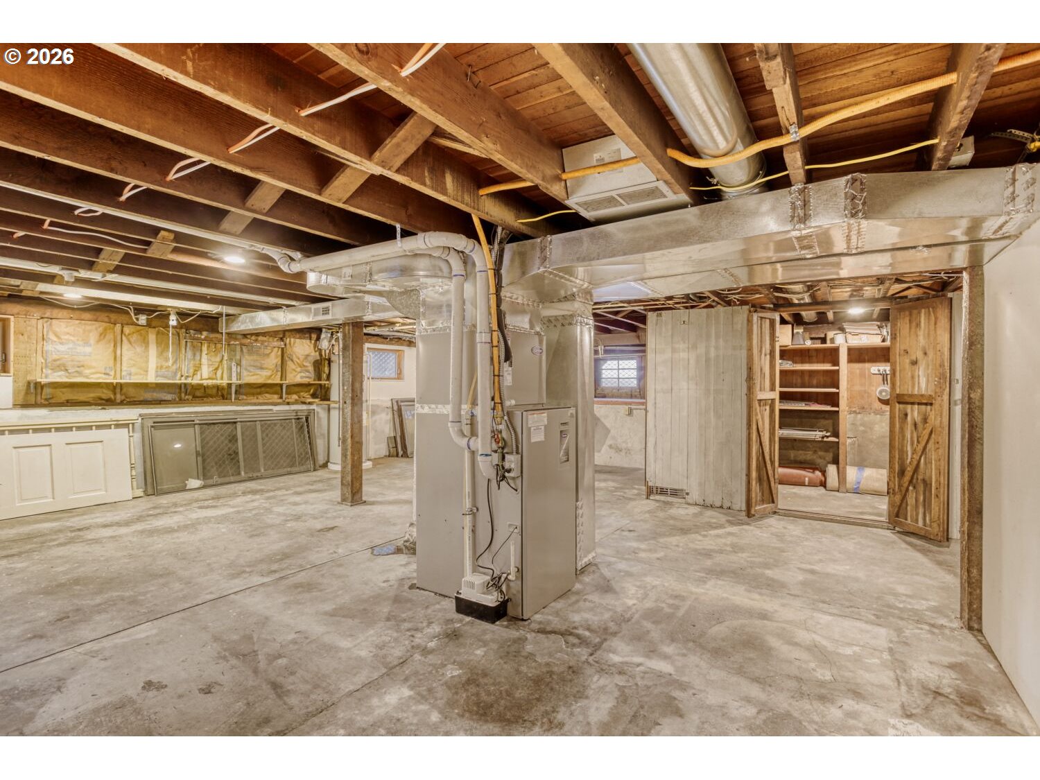 4037 NE GARFIELD AVE