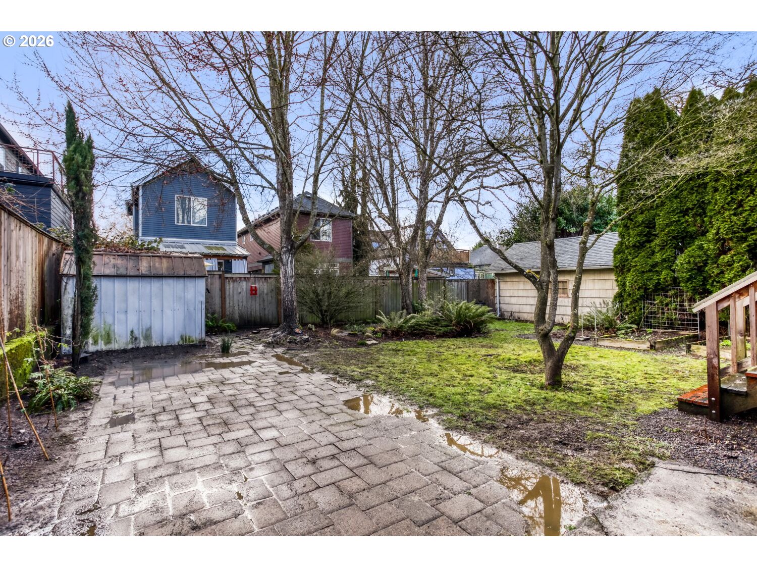 4037 NE GARFIELD AVE