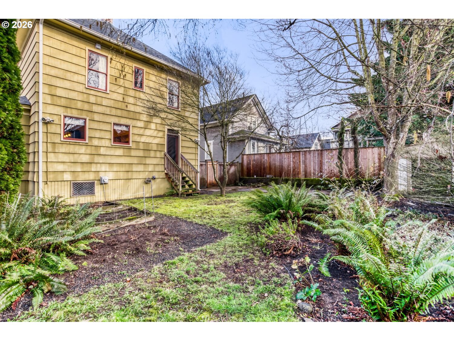 4037 NE GARFIELD AVE